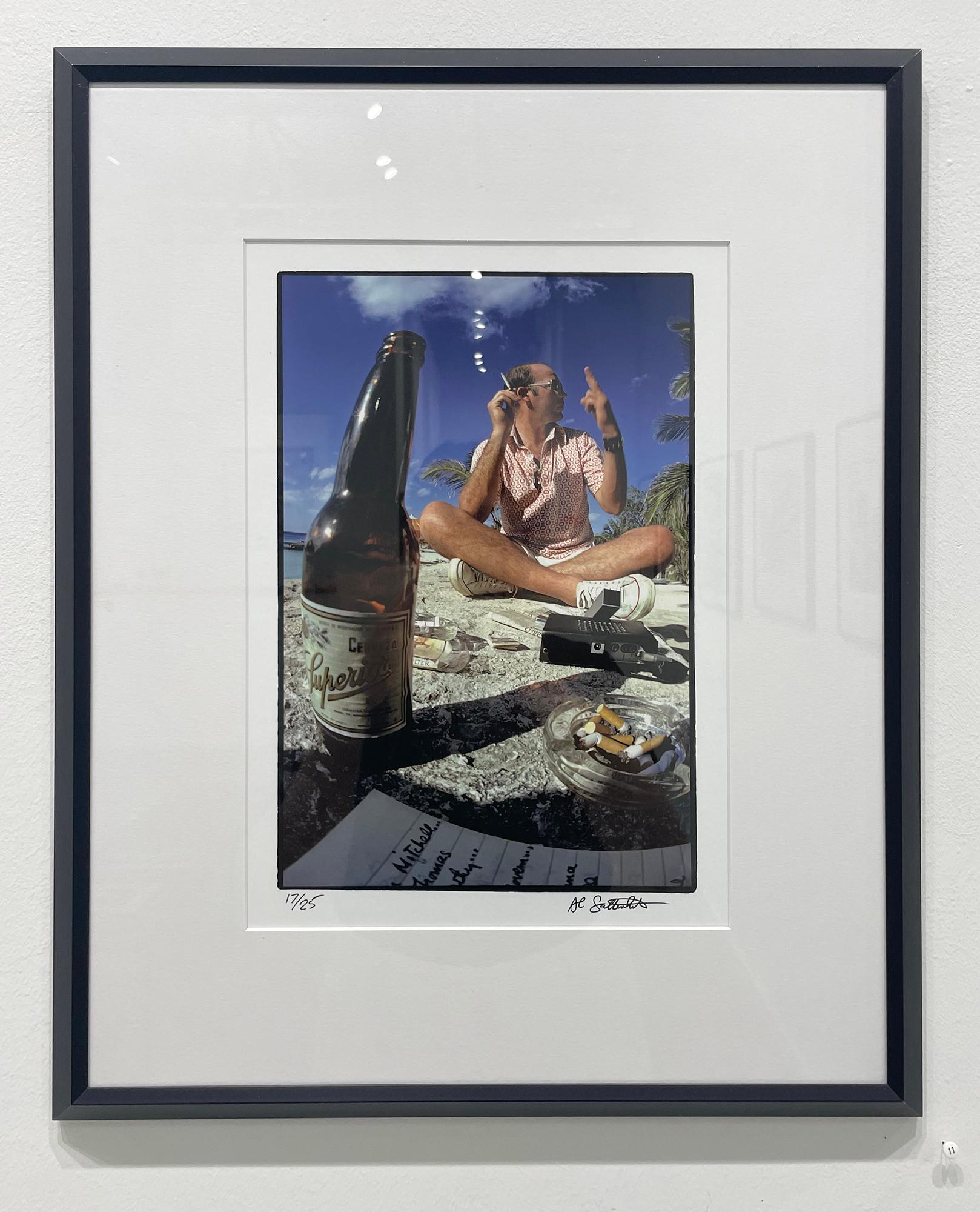 Hunter S. Thompson / Cozumel - Photographie couleur, portrait, plage en vente 4