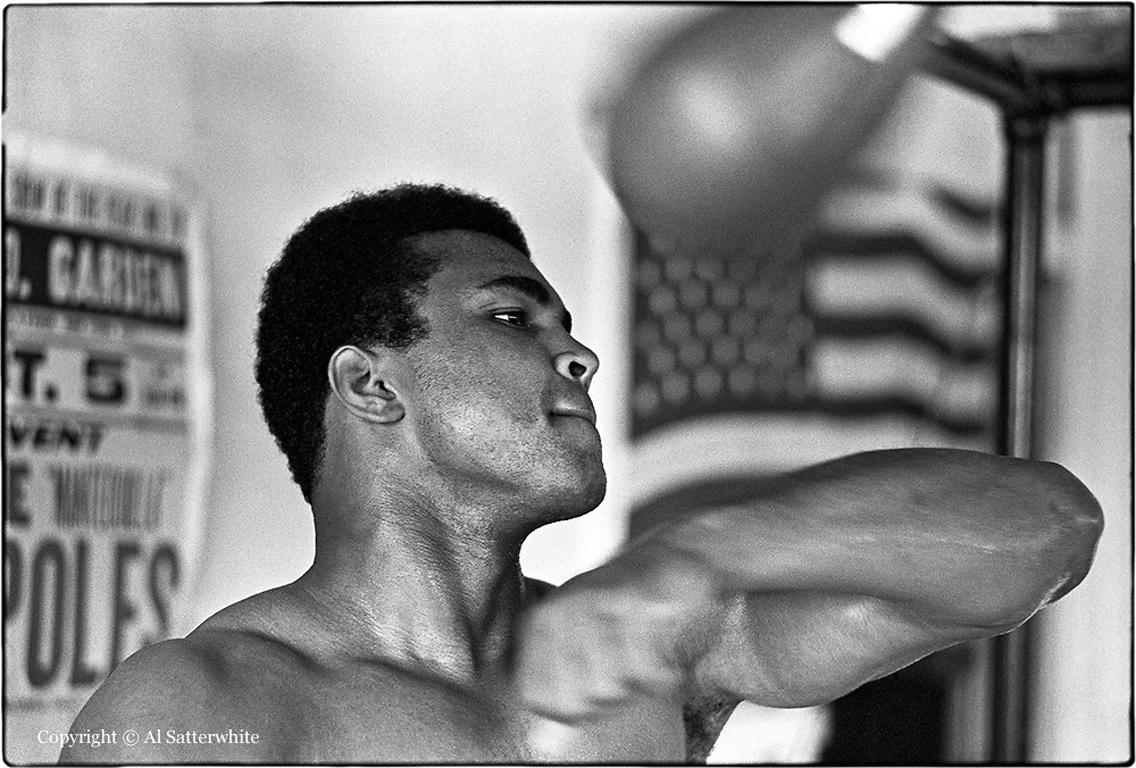 Al Satterwhite Black and White Photograph – Muhammad Ali – 5th St. Fitness/Miami Beach, FL