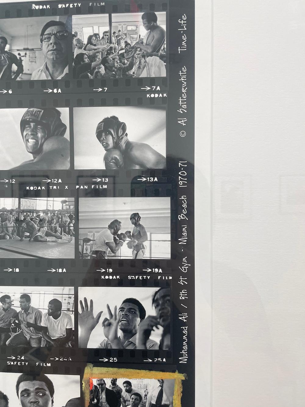 Muhammad Ali / 5th Street Gym, Miami Beach – Kontaktabzug, Schwarz-Weiß im Angebot 1