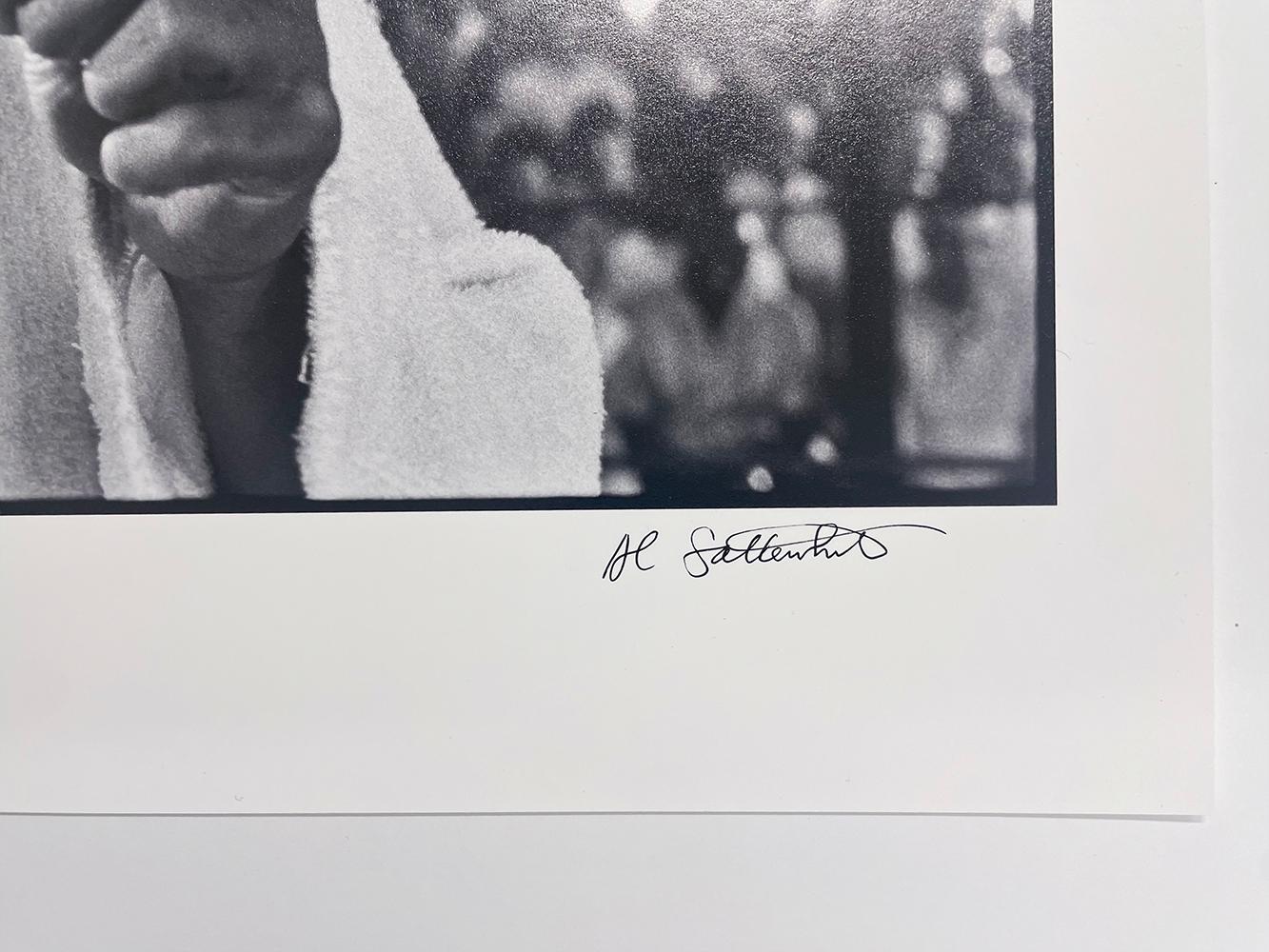The Secret of Muhammad Ali – Schwarz-Weiß-Fotografie, Sportler, Boxer, Sportler im Angebot 1