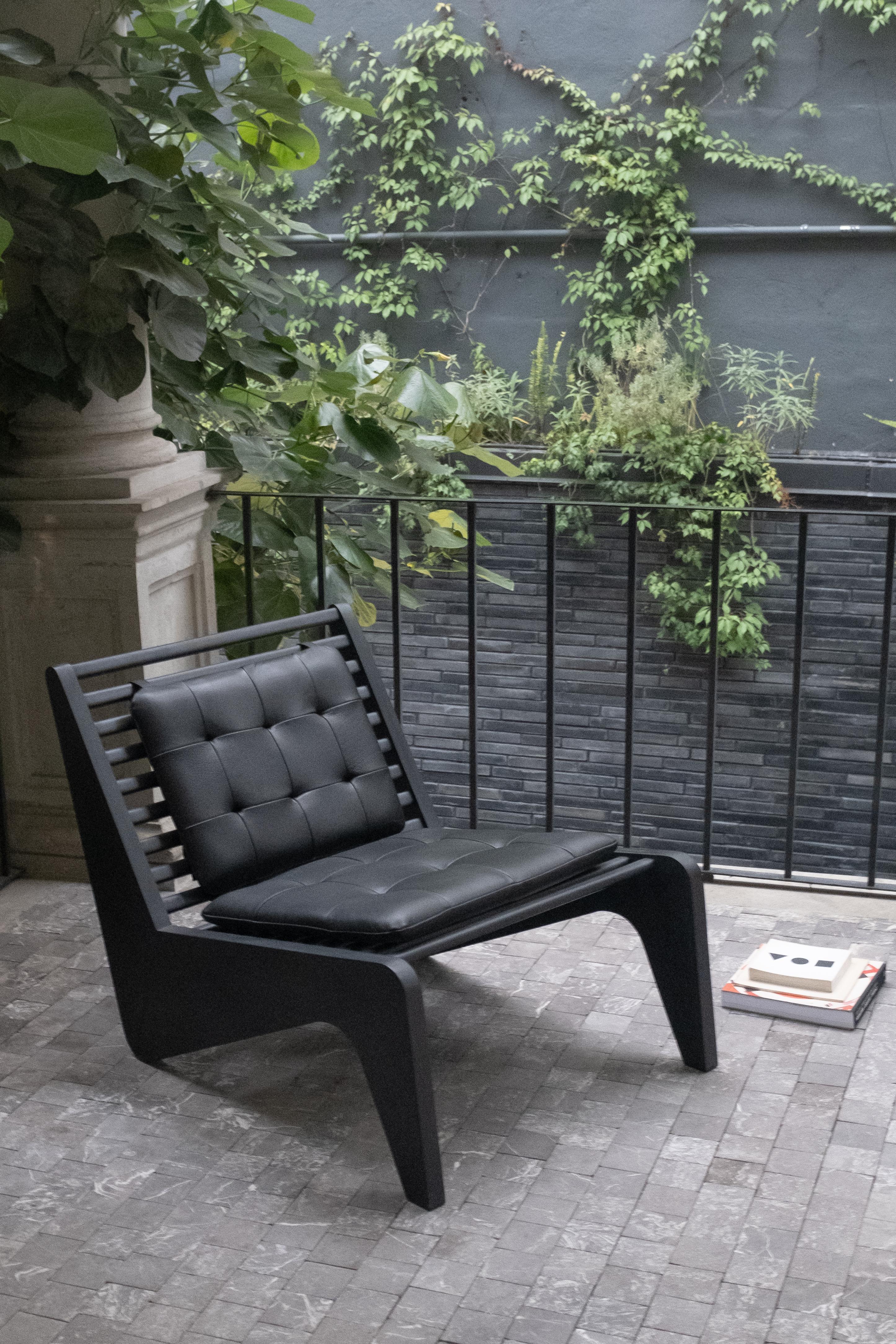 A beautiful and stylish outdoor piece inspired by 1950s Mexican furniture and constructed using traditional joinery techniques in solid hardwood. With the option of adding cushions it is intended for indoor and outdoor use.

Designer - Alexander