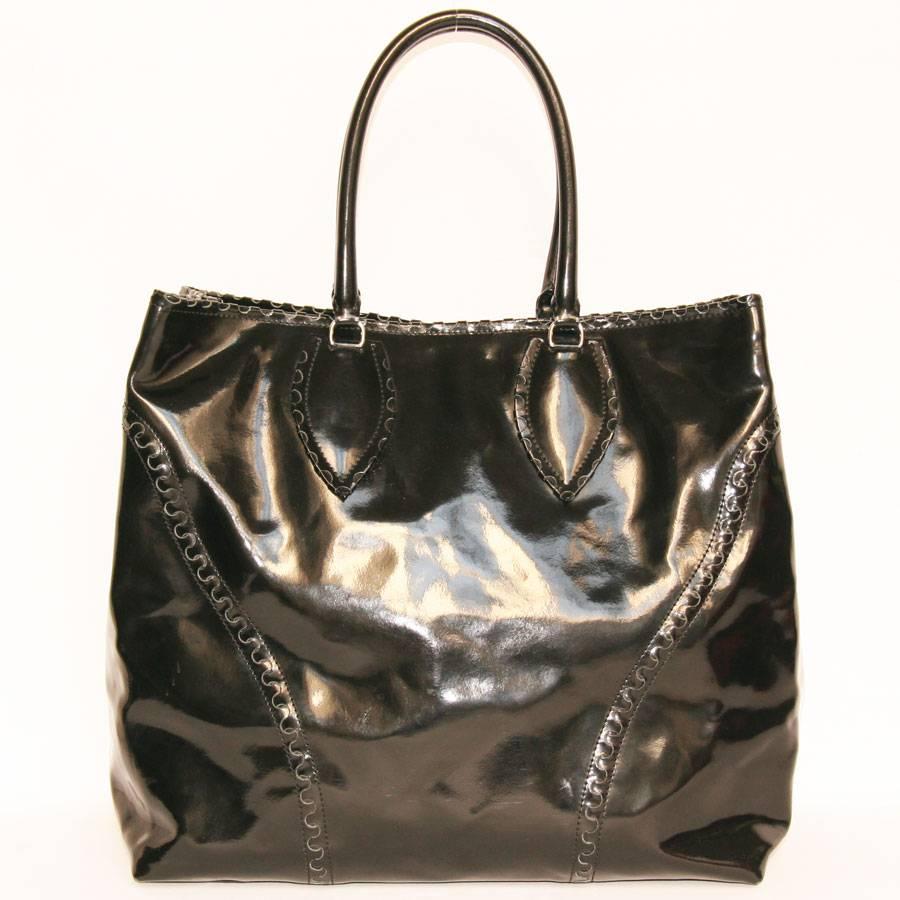ALAÏA Large Tote Bag in Black Patent Leather In Good Condition In Paris, FR