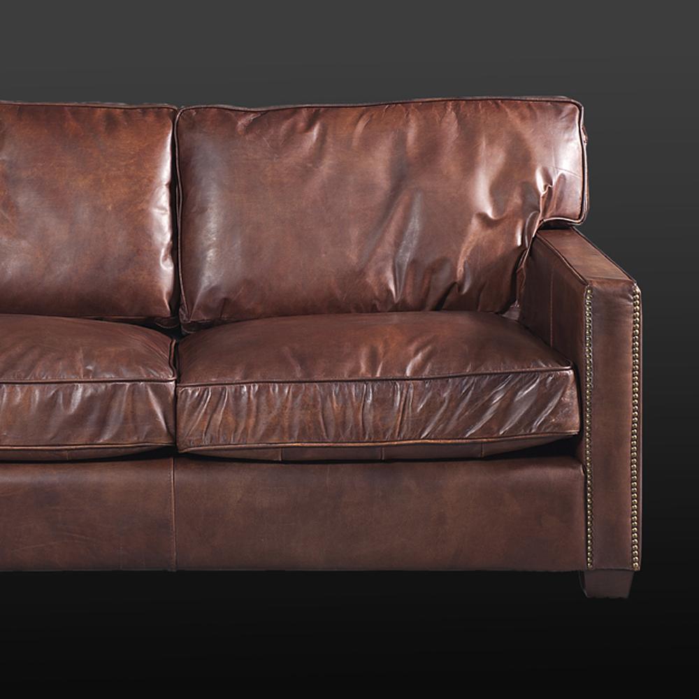 Alabama Sofa 2-Seat with Genuine Leather In New Condition For Sale In Paris, FR