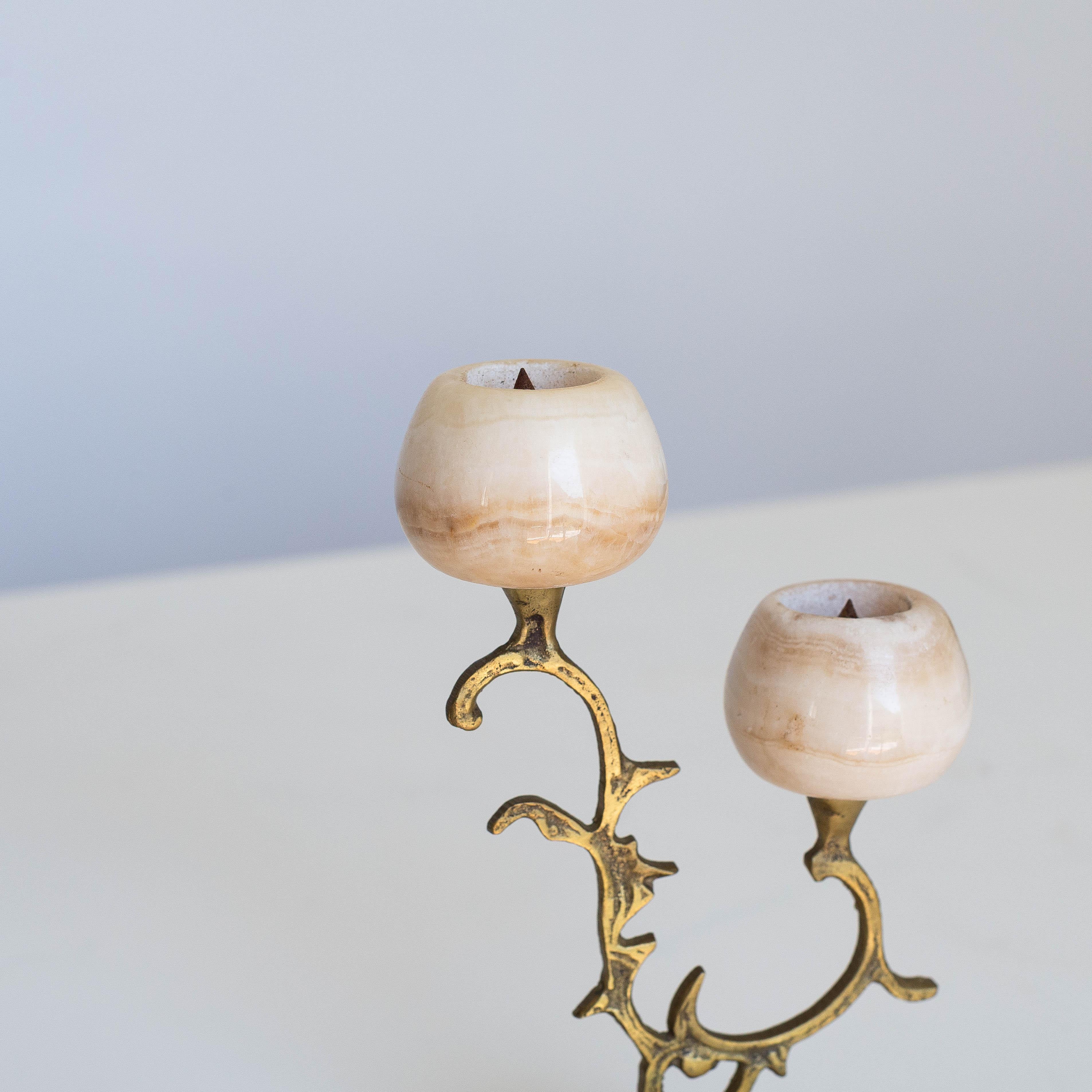 Alabaster and Brass Candelabra - Italy -  Early 20th Century In Good Condition For Sale In ROUEN, Normandie