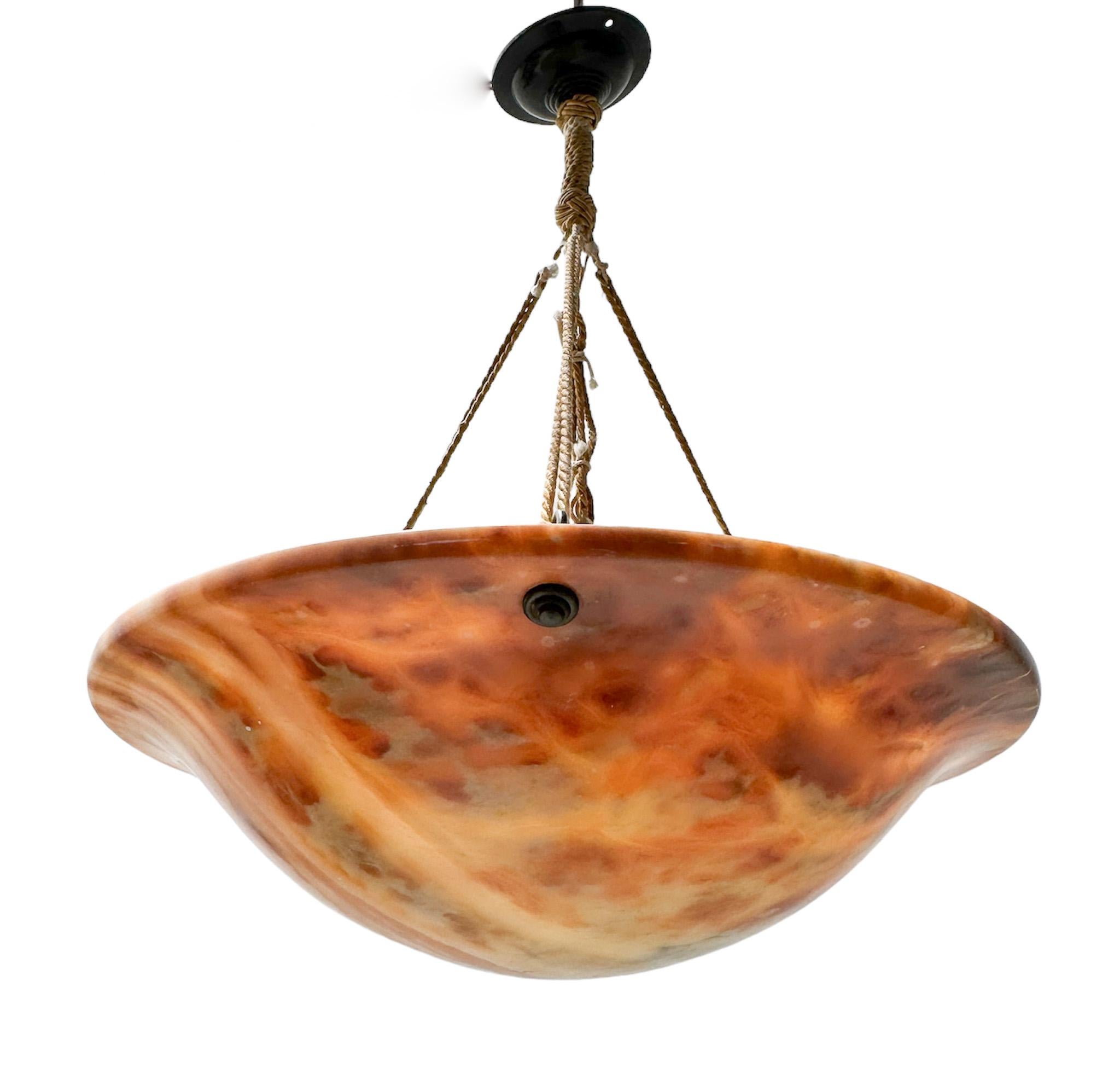 Alabaster Art Nouveau Pendant Light, 1900s In Good Condition For Sale In Amsterdam, NL