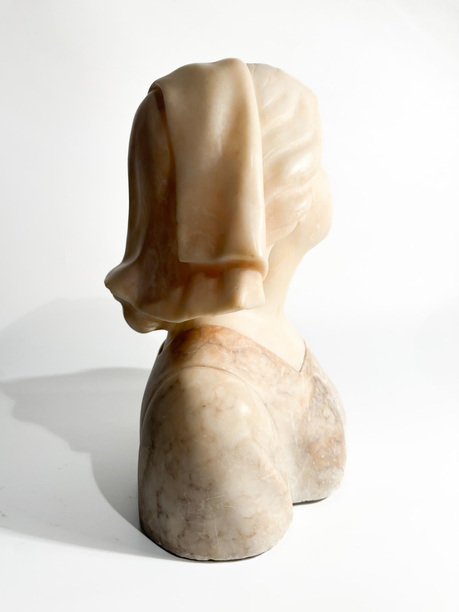 Alabaster Bust of Joan of Arc Attributed to Giuseppe Bessi Early XX Century For Sale 7