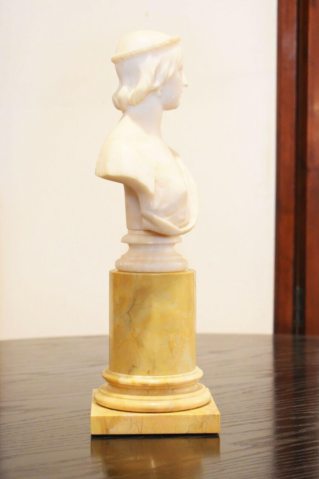 Alabaster Bust of Queen Victoria on a Marble Plinth Attributed to Matthew Nobel In Fair Condition In London, GB