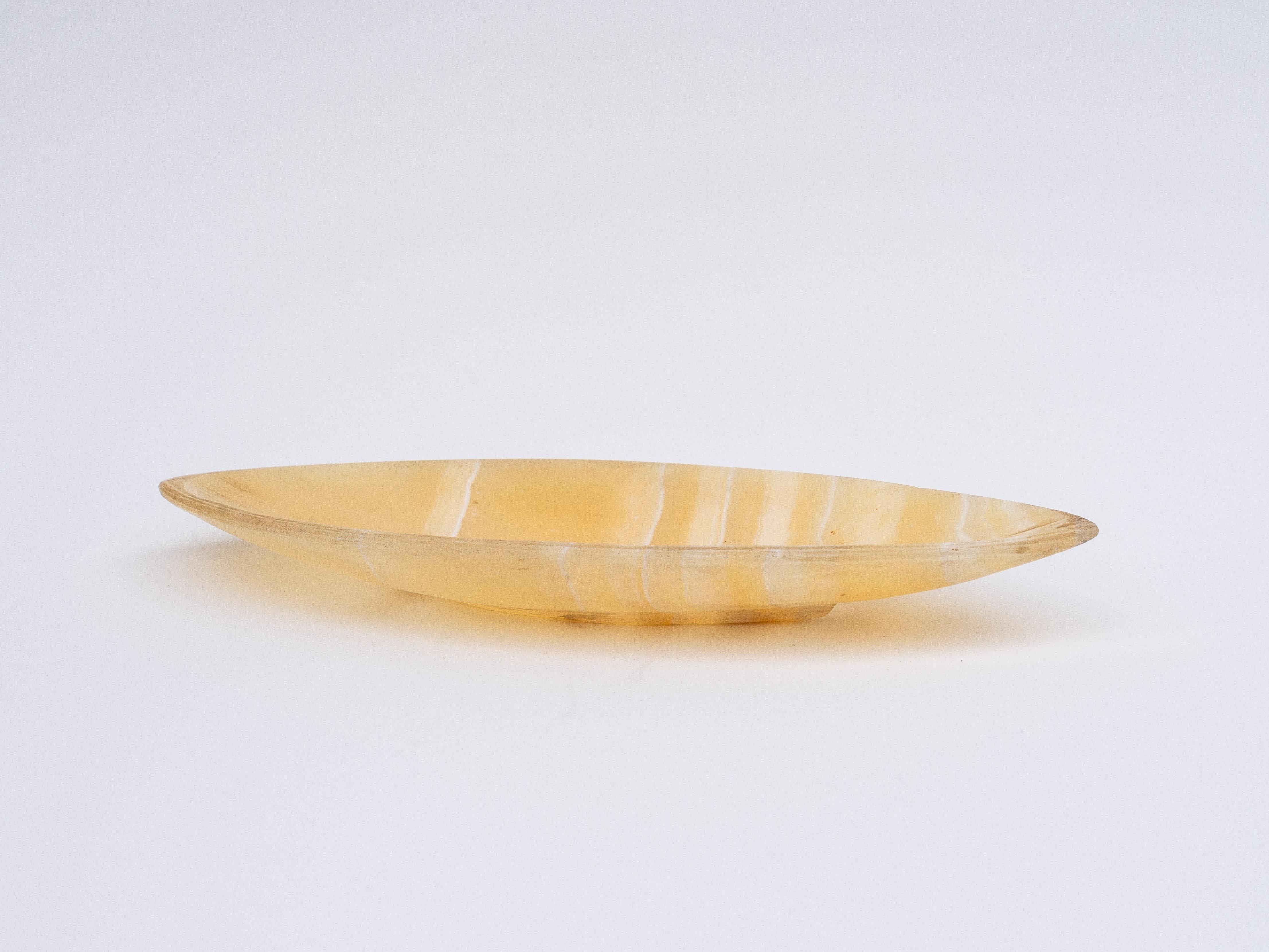 Dekorative Schale aus Alabaster - Gelbe Stone Schale / Trinket -  Italien 1970er Jahre (20. Jahrhundert) im Angebot