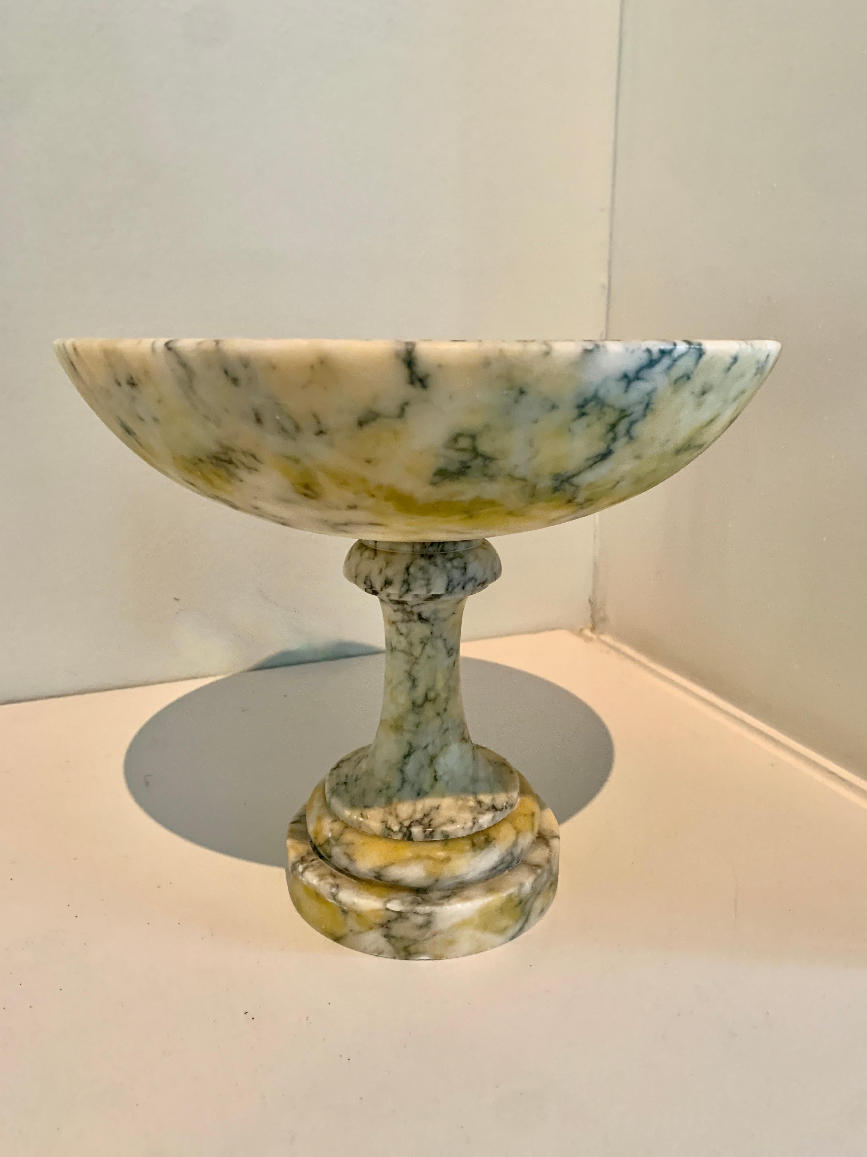 Alabaster Footed Compote  In Good Condition In Los Angeles, CA