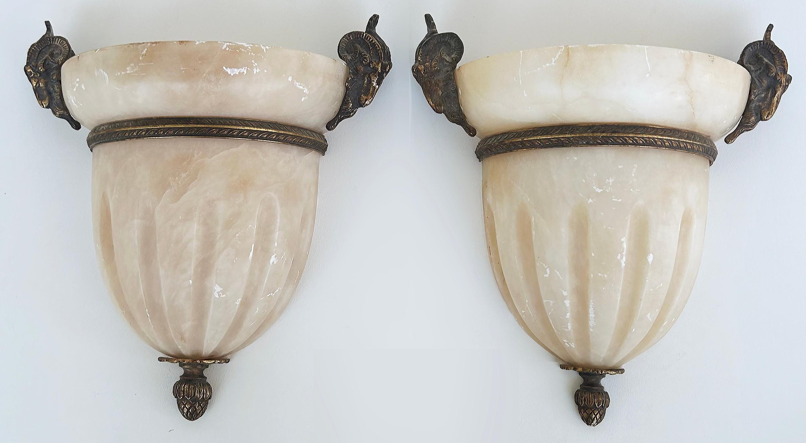 Alabaster Gilt Bronze Ram's Head Wall Sconces by Mariner, S.A., Spain, Pair In Good Condition For Sale In Miami, FL