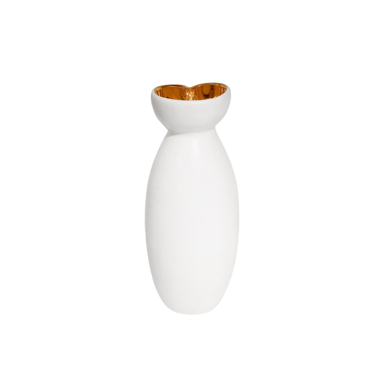 American Alabaster Glaze Ceramic Vase #6 with 22-Karat Gold Lustre Spout by Sandi Fellman