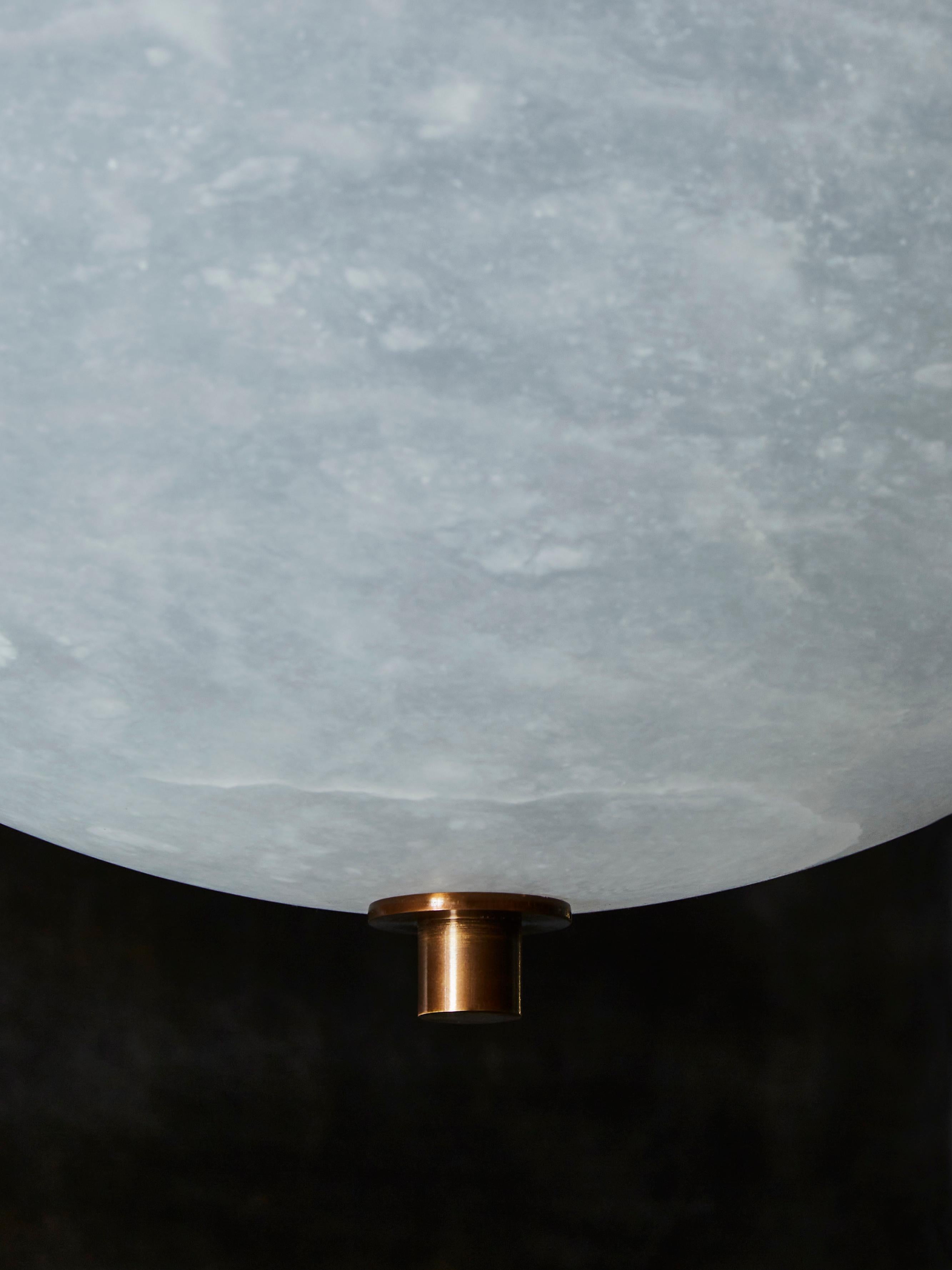 Alabaster Half Spheres Vertical Suspension by Glustin Luminaires In New Condition For Sale In Saint-Ouen, IDF