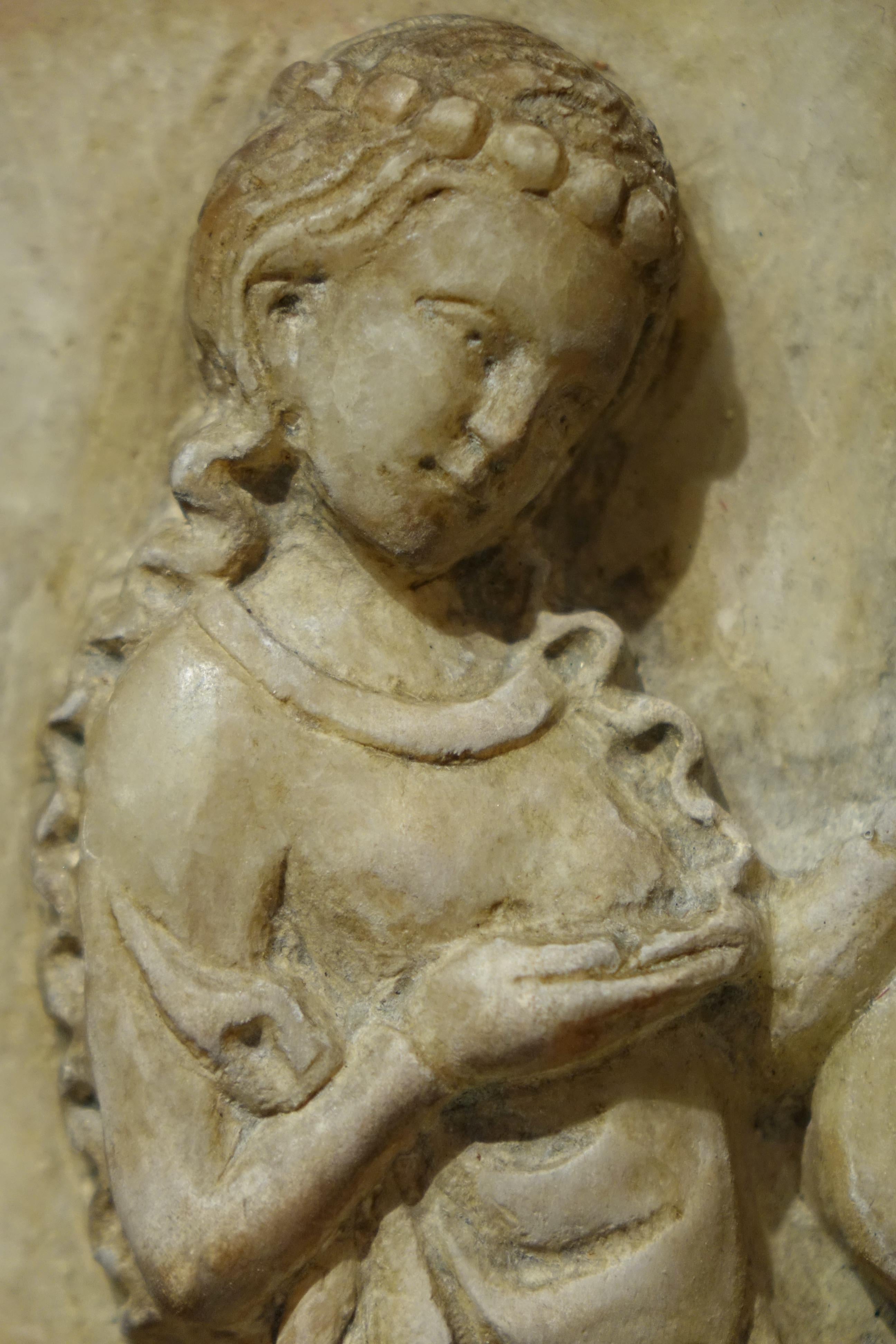 Albâtre Haut-relief en albâtre, Espagne 14e siècle en vente