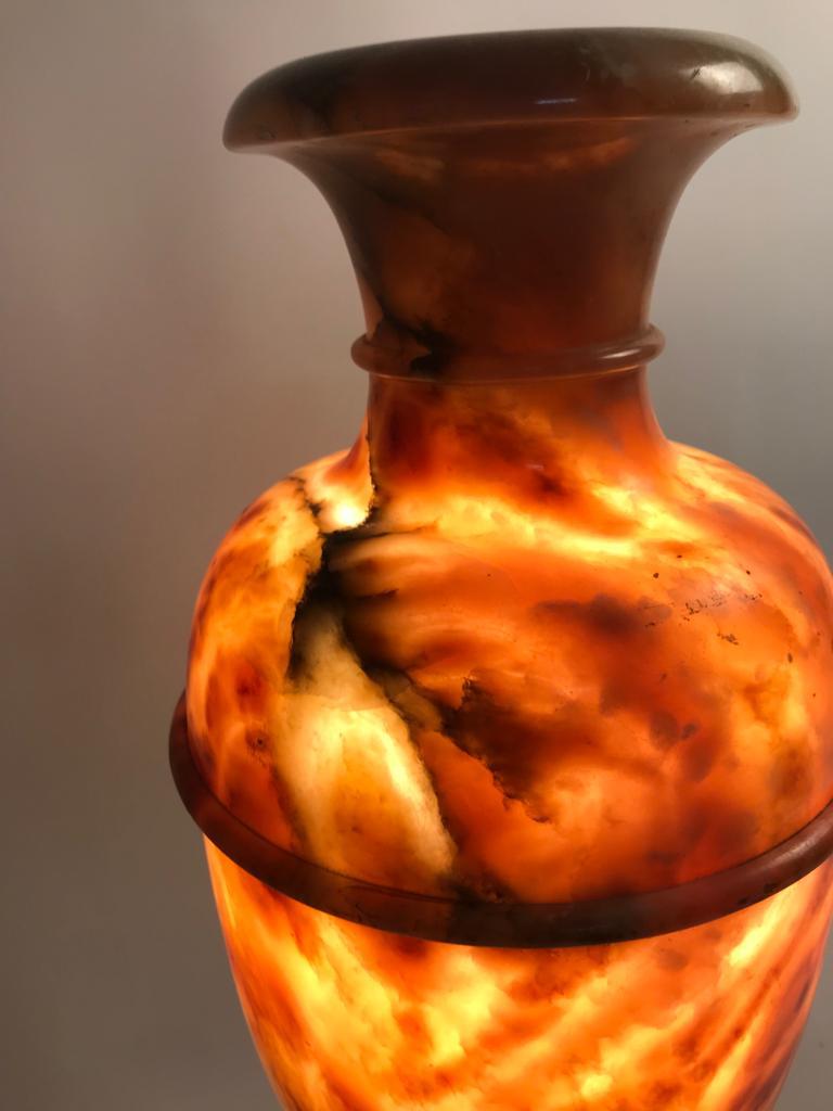 Mid-Century Modern Alabaster Lamp  from Volterra, Italia, 1930s. For Sale