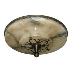Alabaster-Leuchte mit Bronzedetails