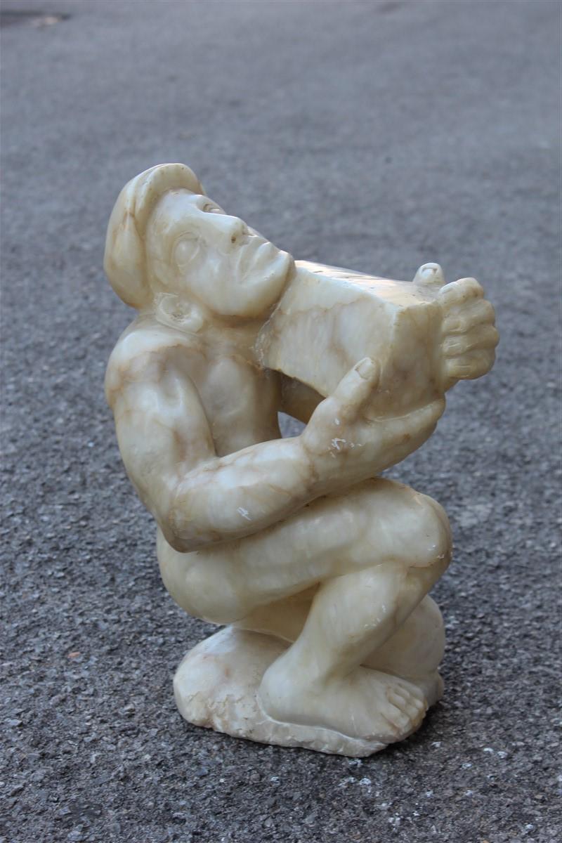 Sculpture en marbre albâtre Design italien 1970 Homme mineur en vente 2