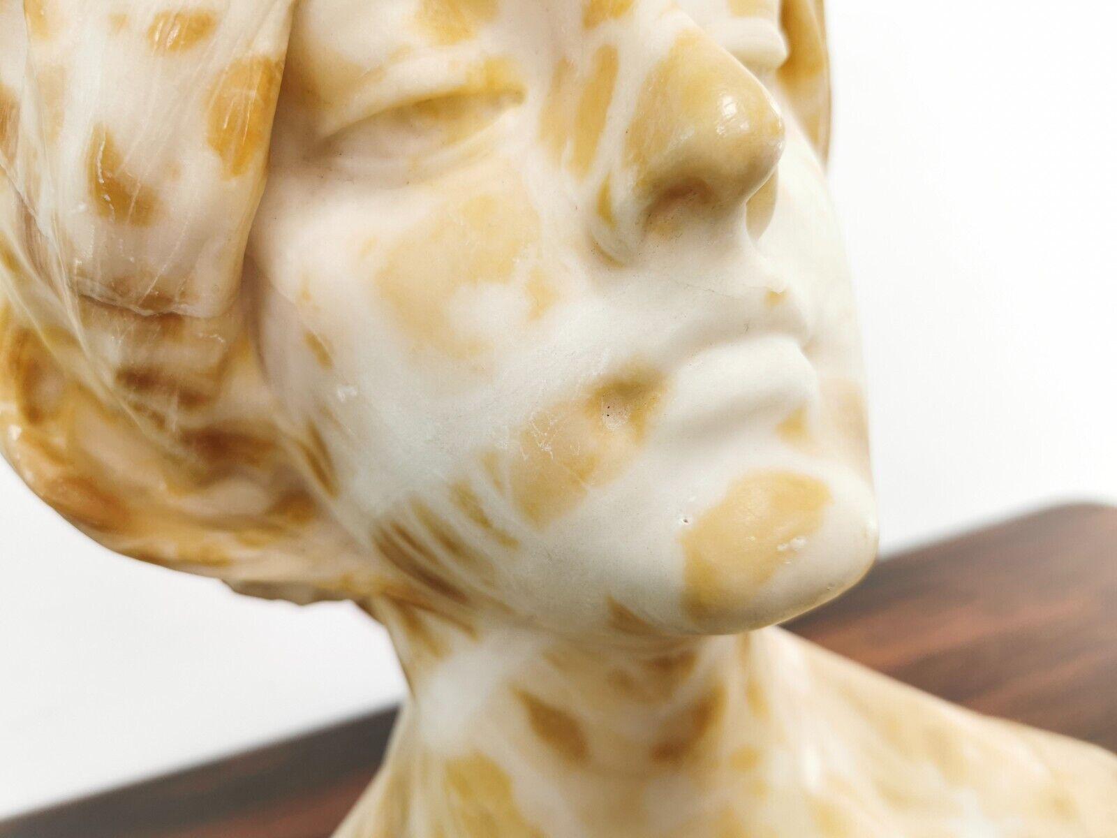 Alabaster Marble Sculpture Woman's Head and Shoulders For Sale 1
