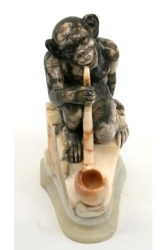 Scultura di scimmia in alabastro, fine XIX sec.