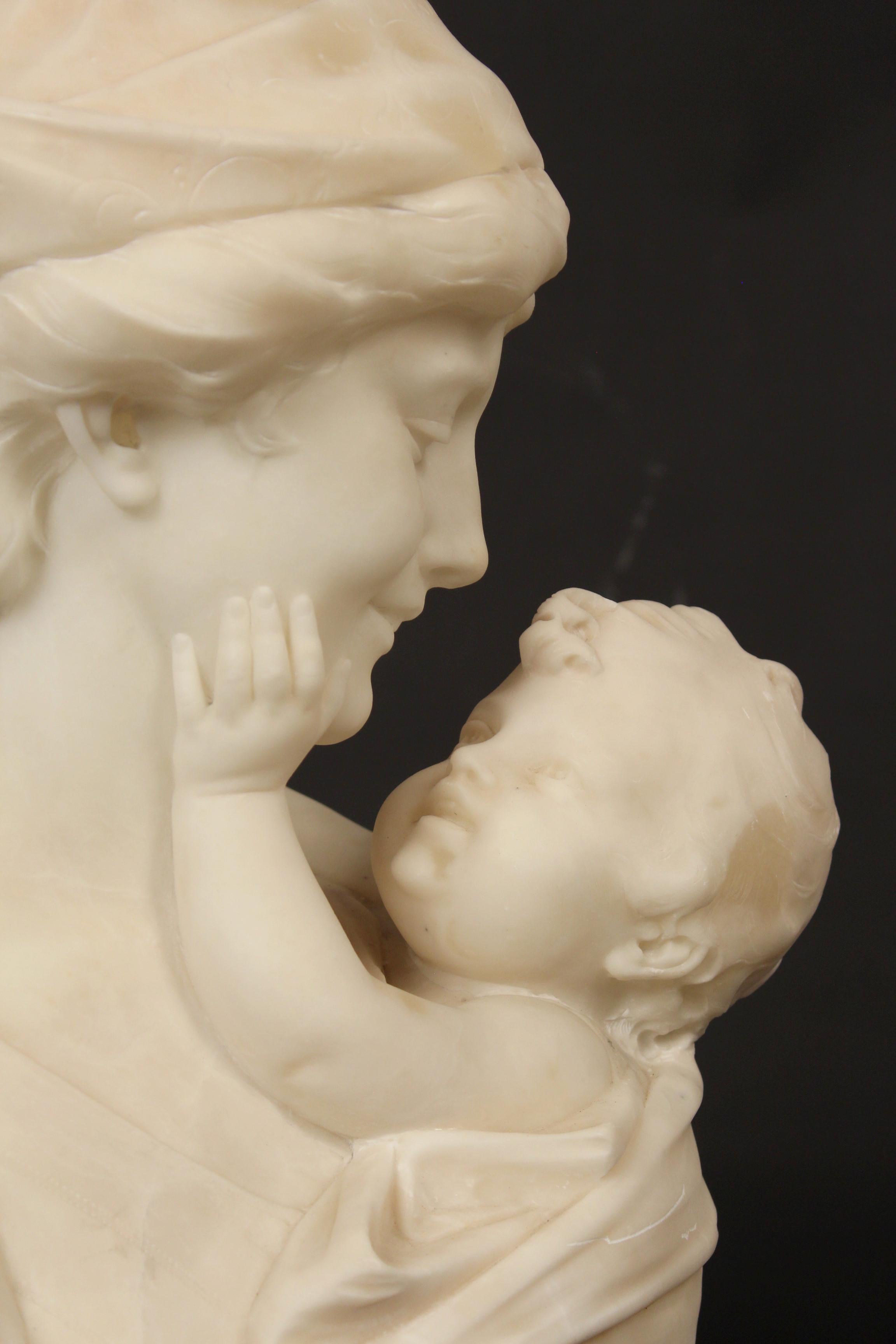 Alabaster bust of a Mother and Child In Fair Condition In Laguna Beach, CA
