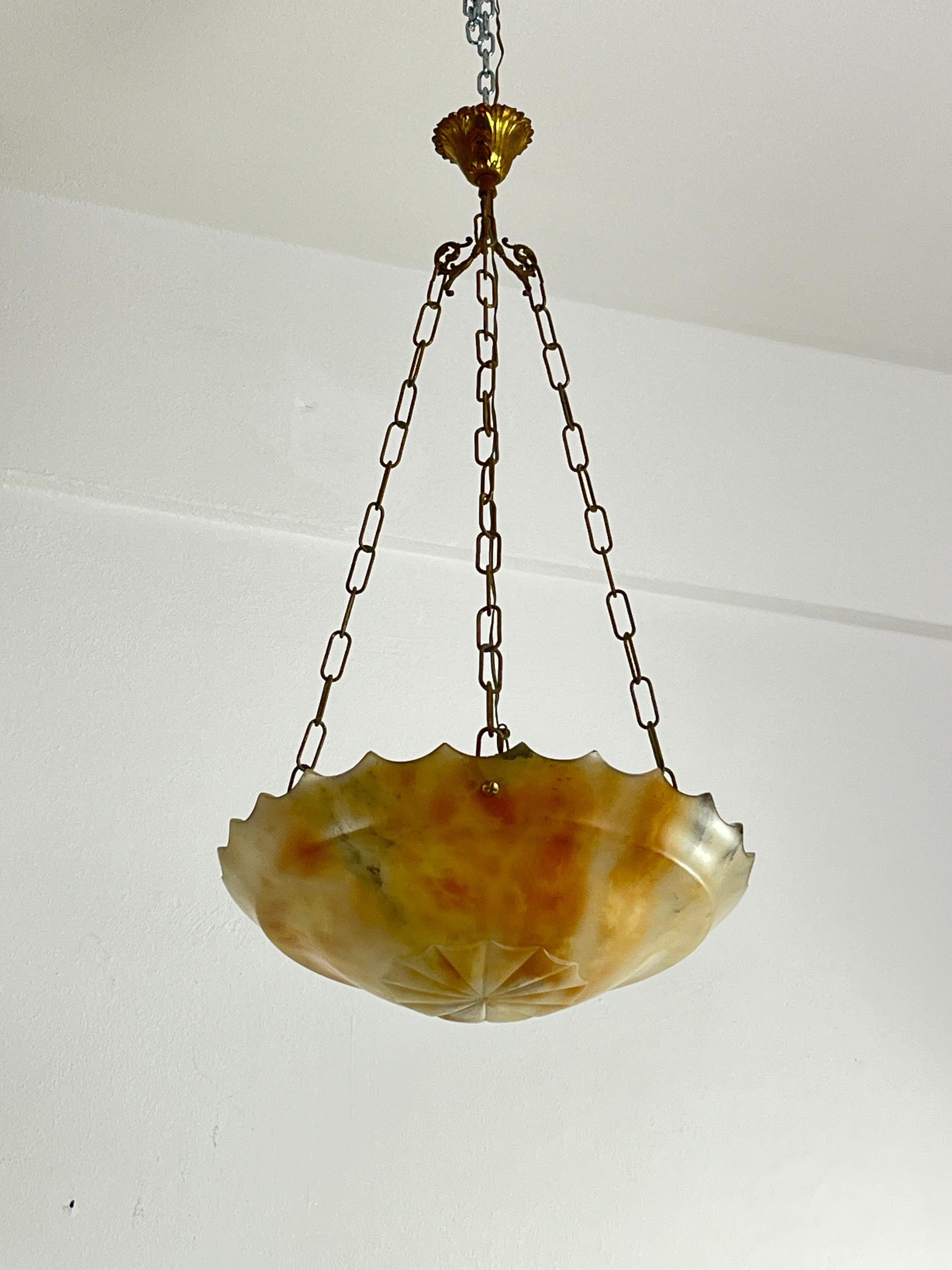 Beautiful Alabaster Pendant Chandelier, Art Deco Mid-Century 1930s For Sale 1