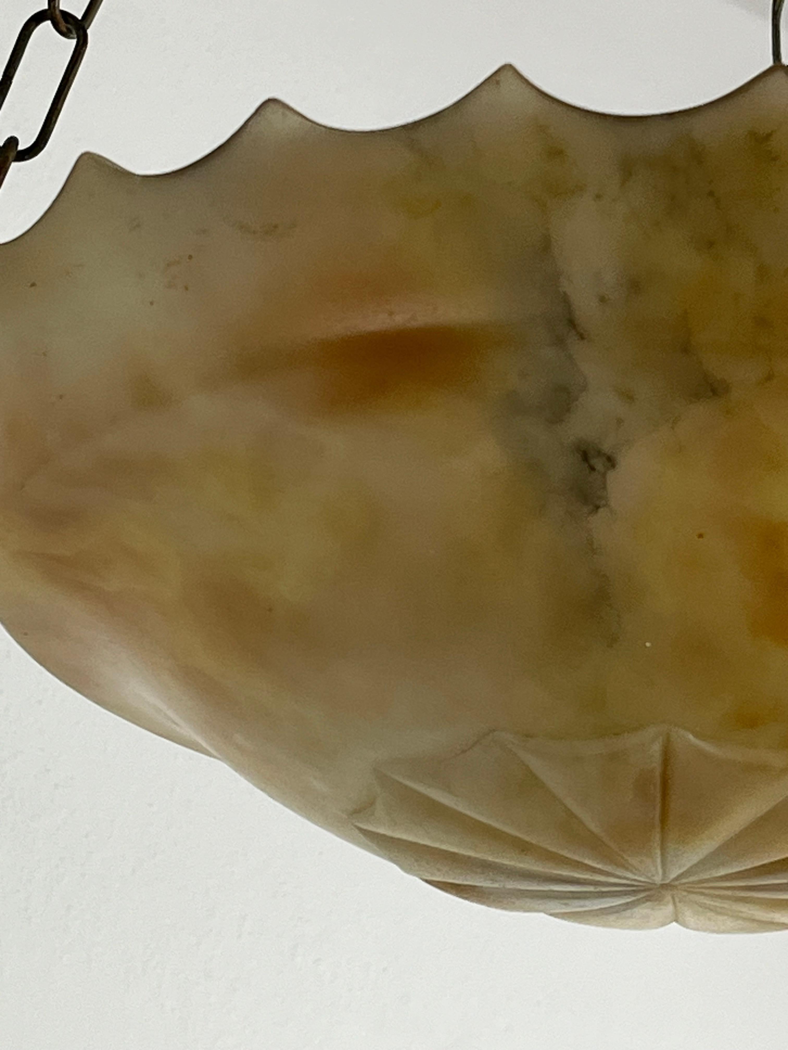 Beautiful Alabaster Pendant Chandelier, Art Deco Mid-Century 1930s For Sale 3