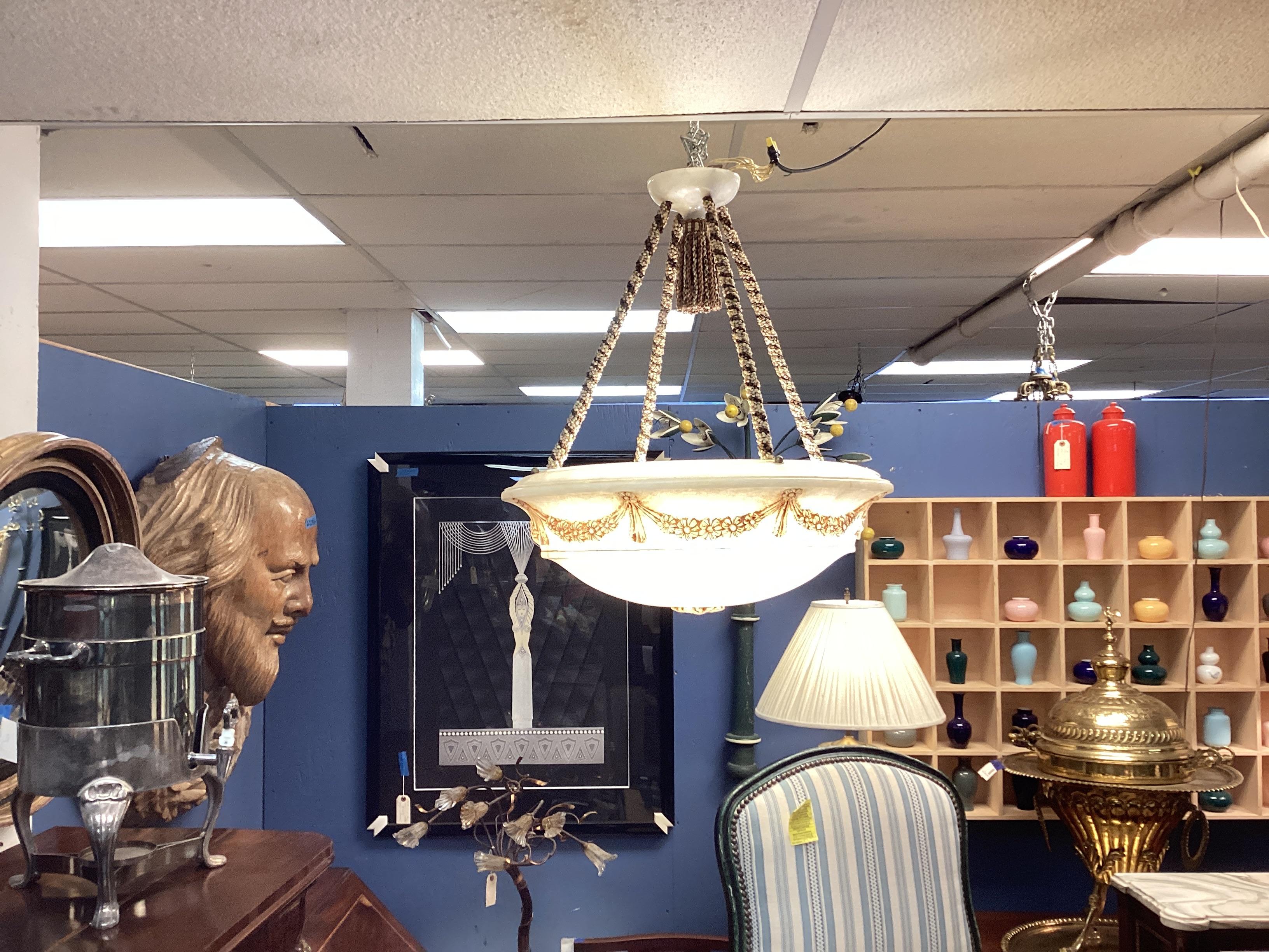 Alabaster Pendant Light Fixture In Good Condition In Bridgeport, CT