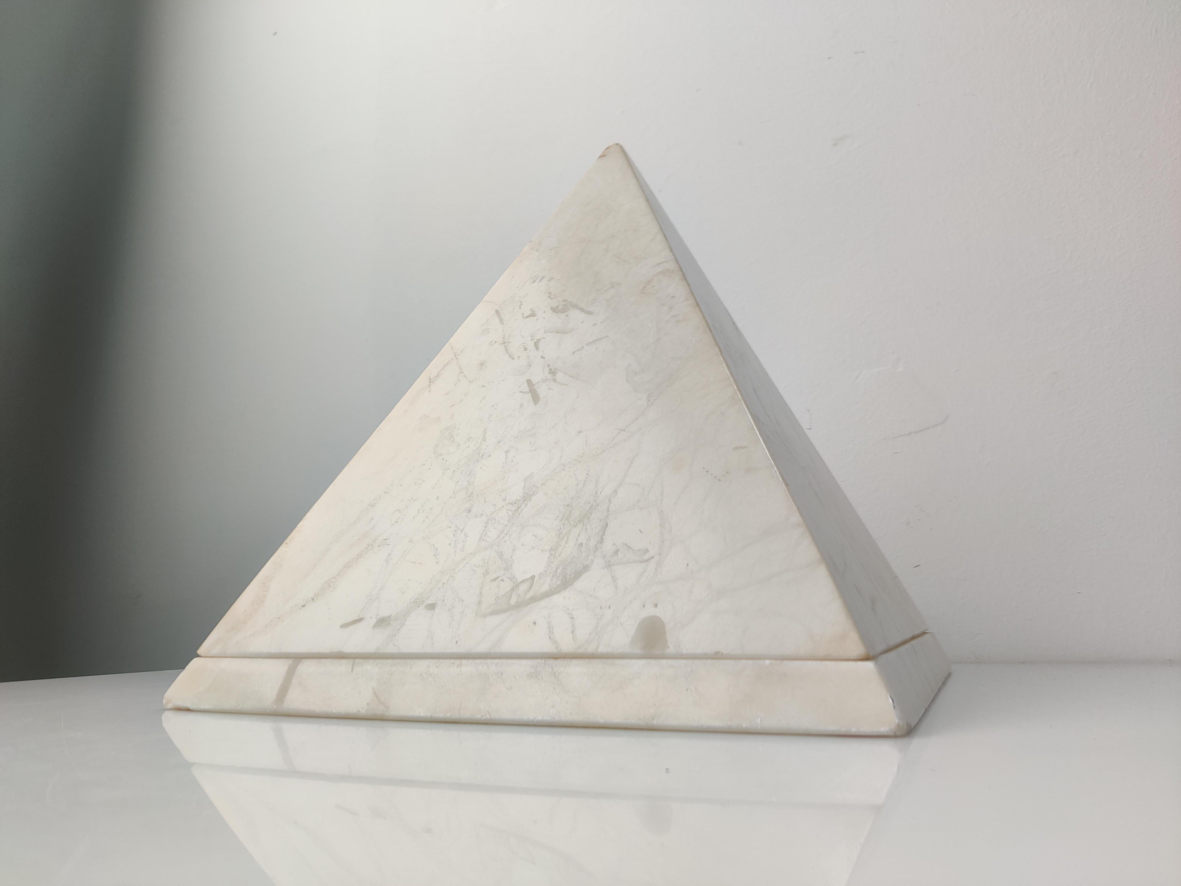 Alabaster Pyramid Lamp 6