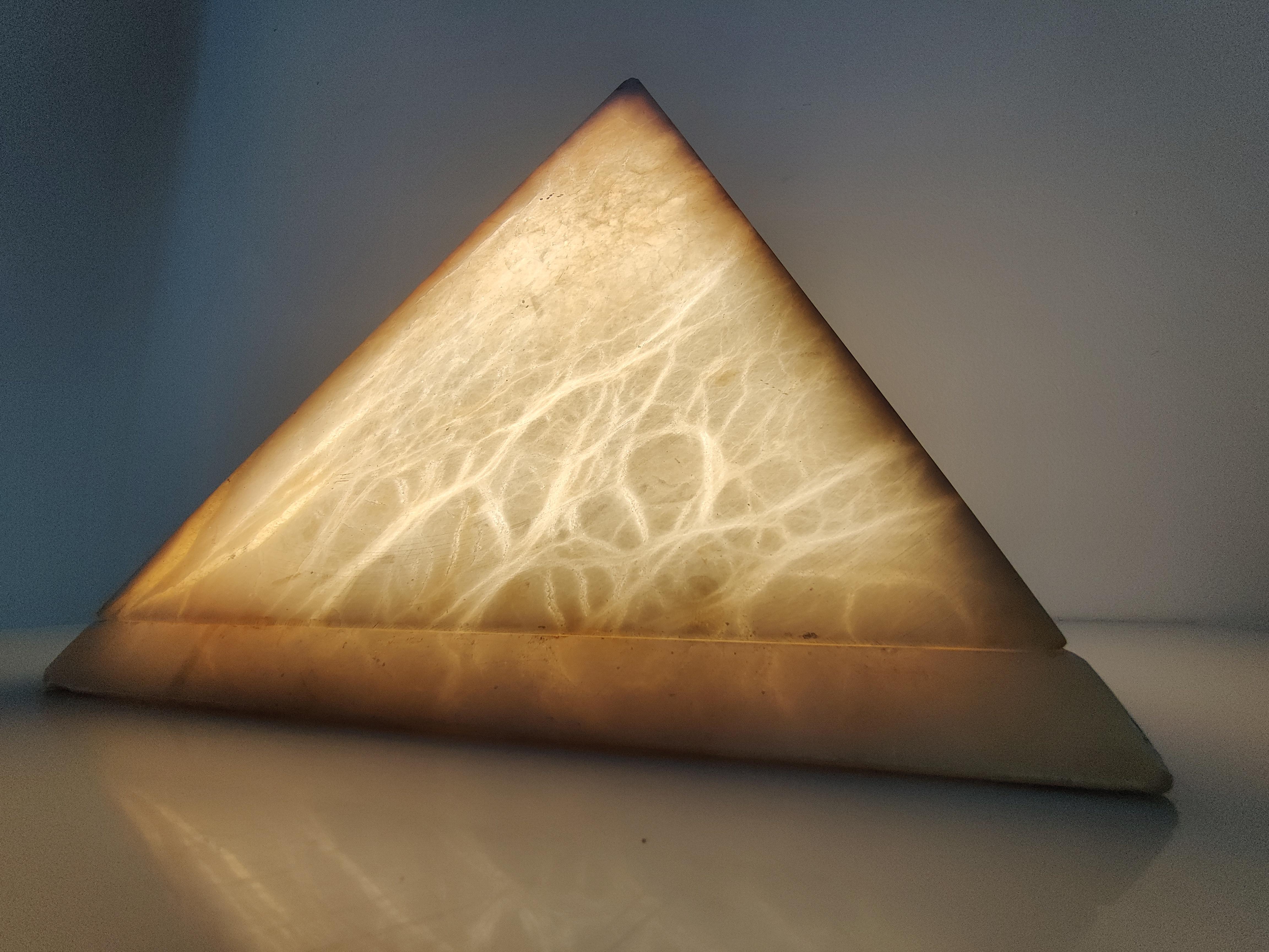 Alabaster Pyramid Lamp 2