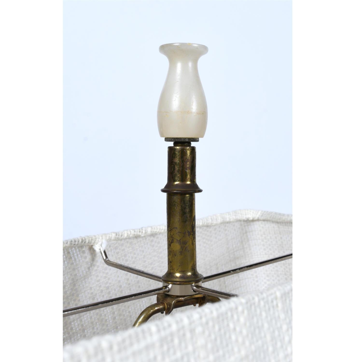 Alabaster Pyramid Table Lamps and Finials, Art Deco to Modern Transitional Style For Sale 11