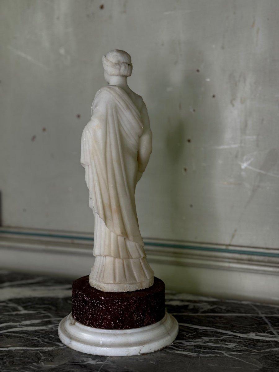Italian Alabaster Sculpture, Lady With Mask In The Taste Of Antique, 19th Century For Sale