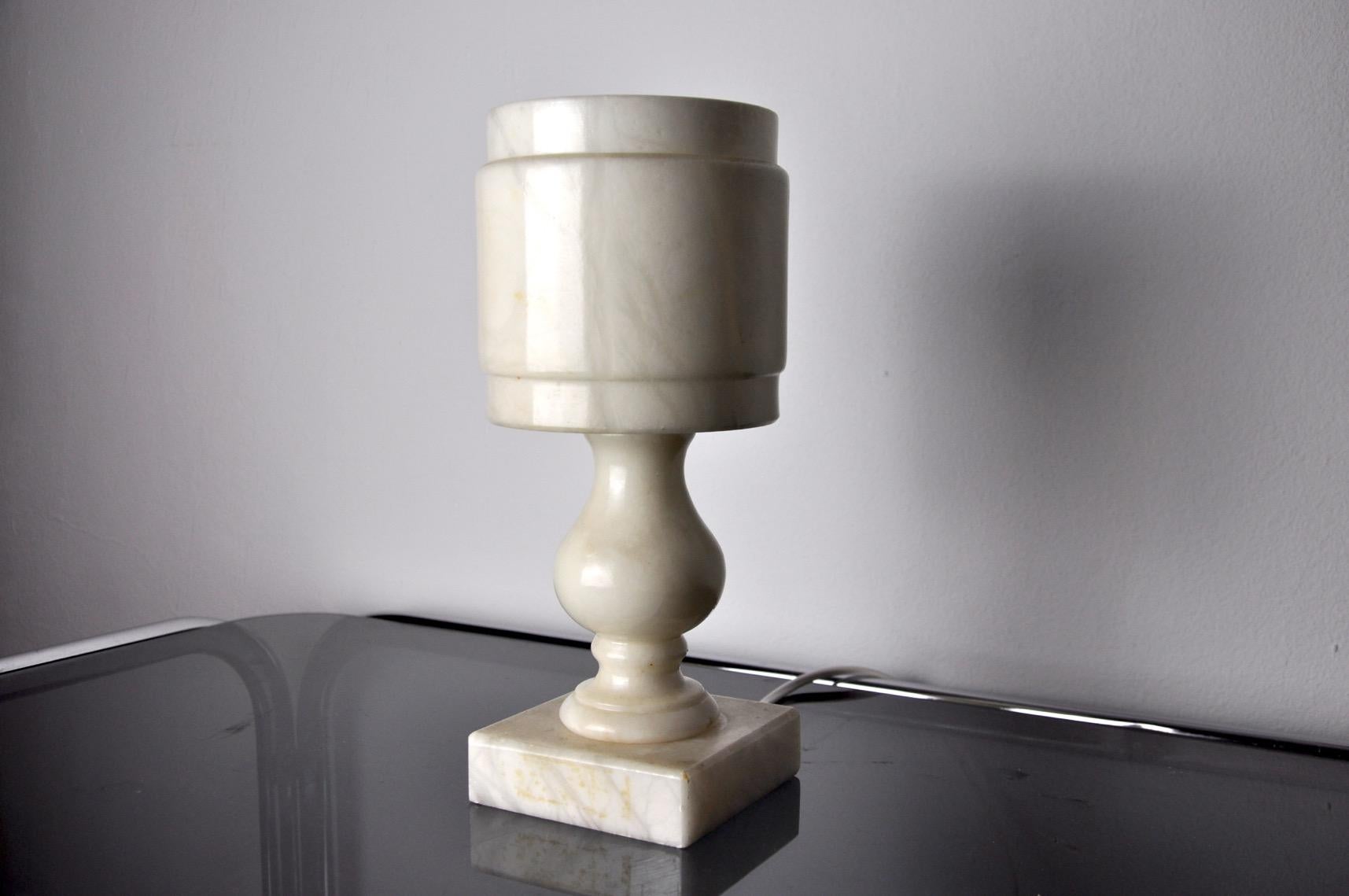 Hollywood Regency Alabaster Table Lamp Spain 1970 For Sale