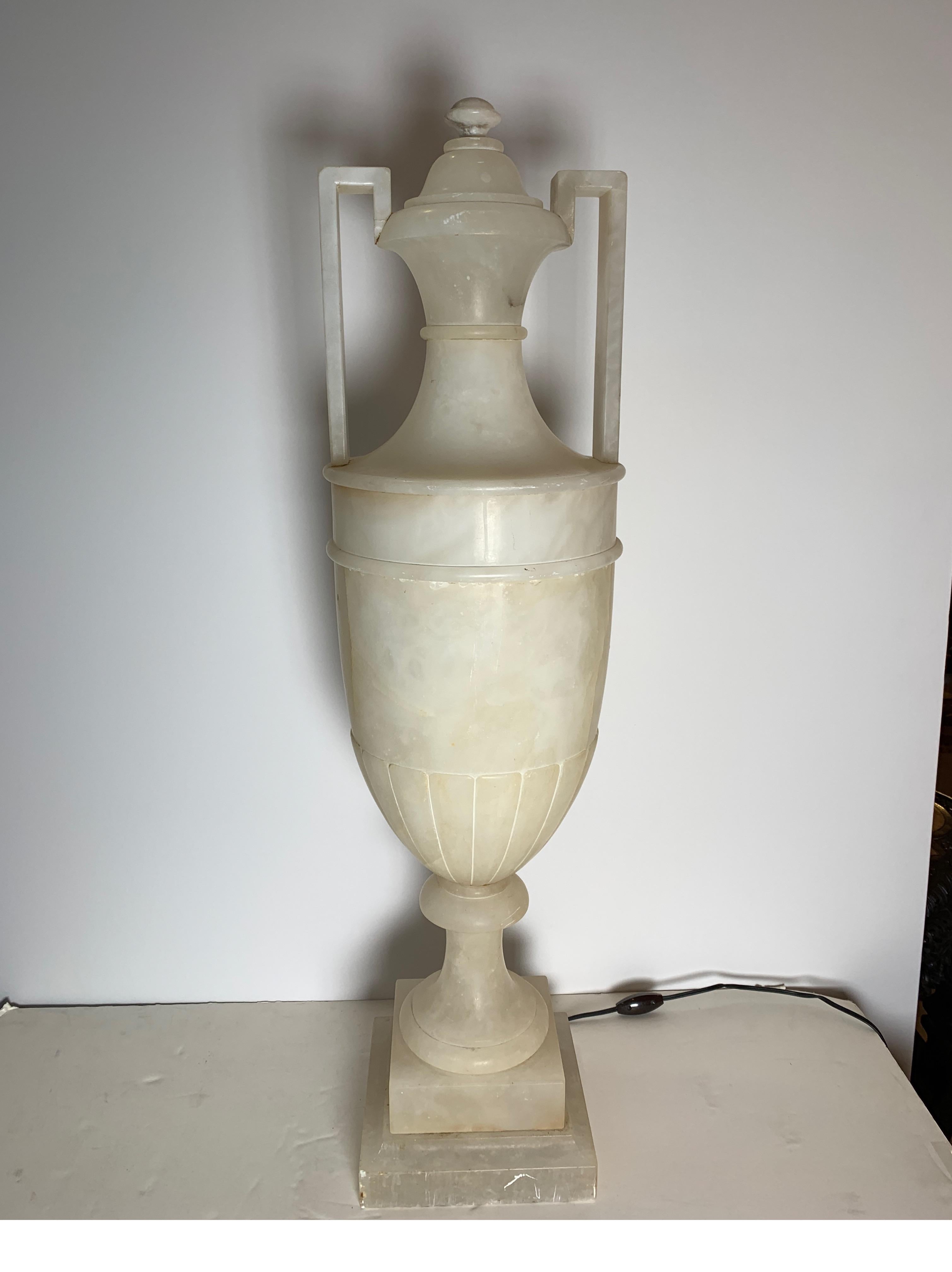 Alabaster Urn Lamp In Good Condition In Lambertville, NJ