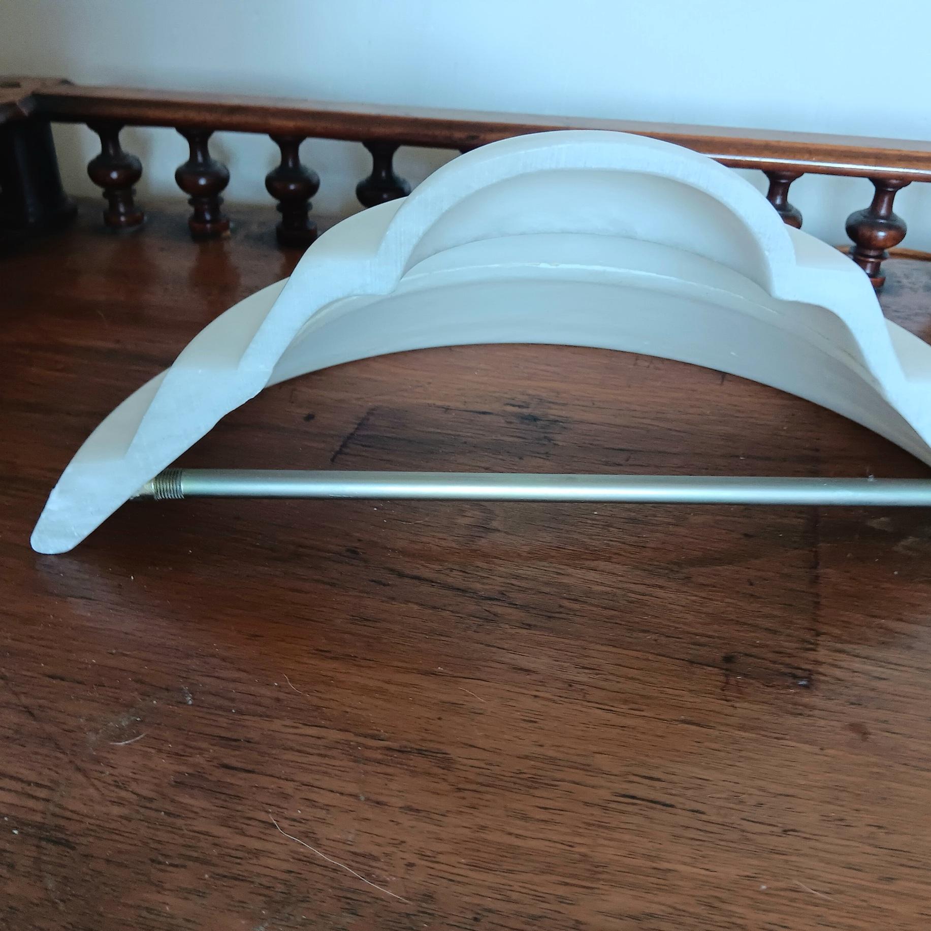 Aplique de Pared de Alabastro Blanco Art Decó Minimalista en venta 2