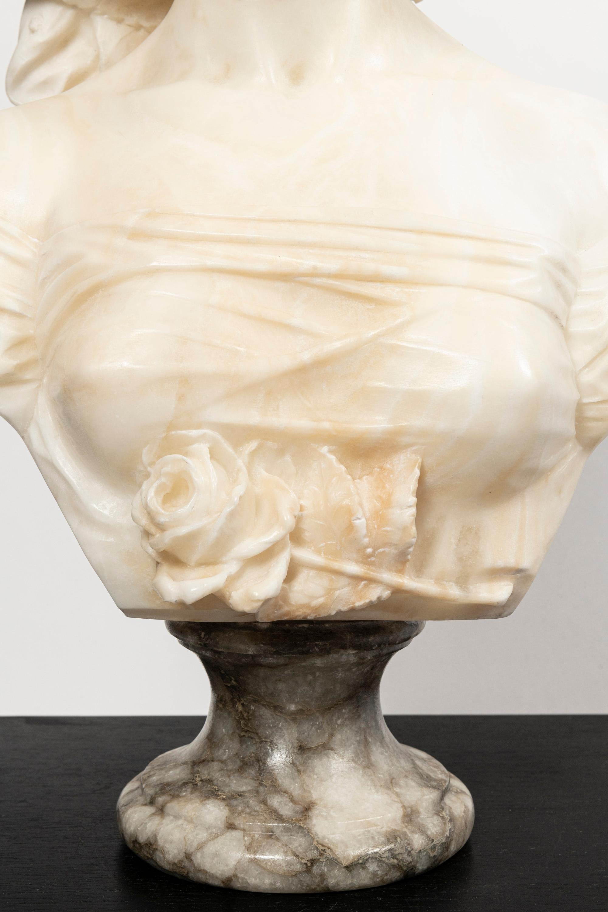 Busto de mujer de alabastro firmado A. Frilli, Italia, hacia 1890. en venta 1