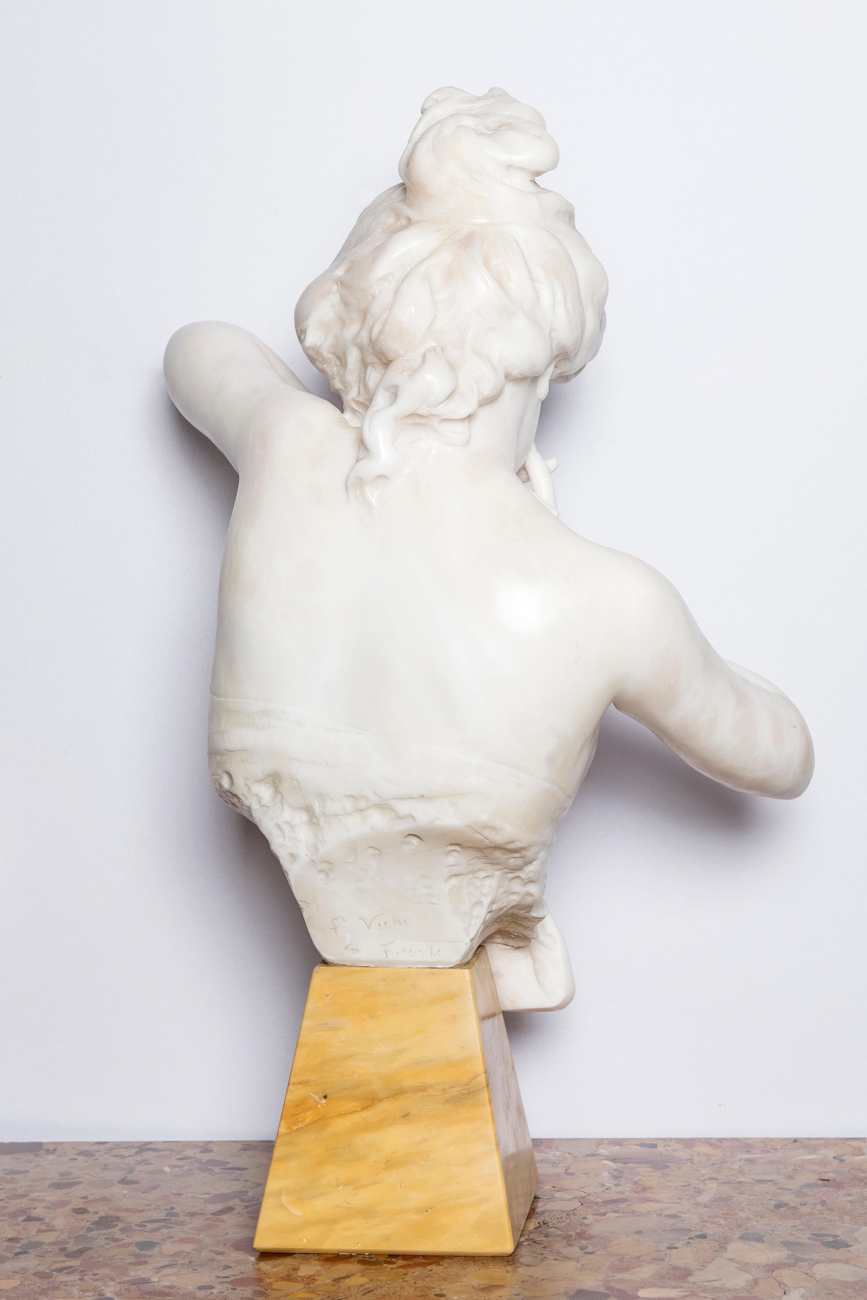 Art Nouveau Busto di donna in alabastro con base in marmo, Firenze, circa 1890 in vendita
