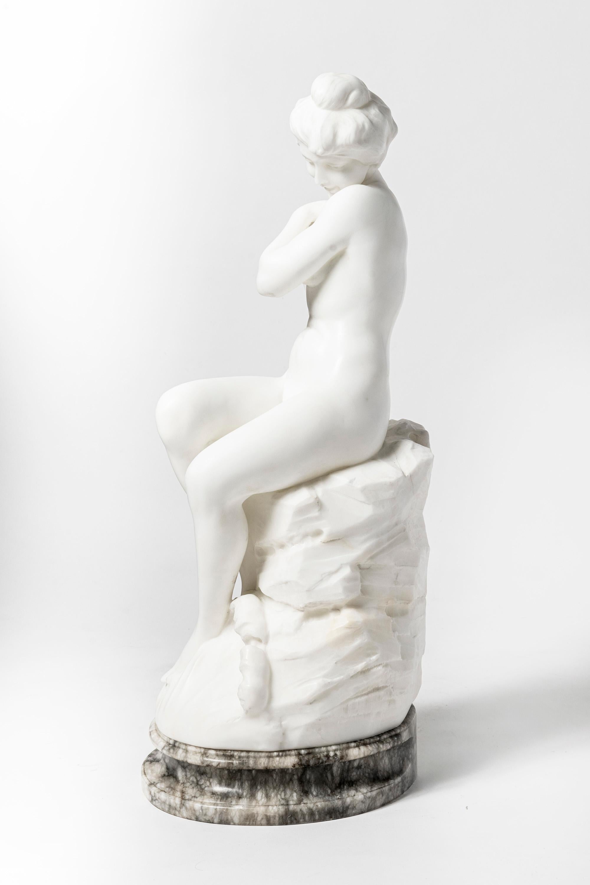 Late 19th Century Alabaster woman sculpture. Italy, circa 1890. For Sale