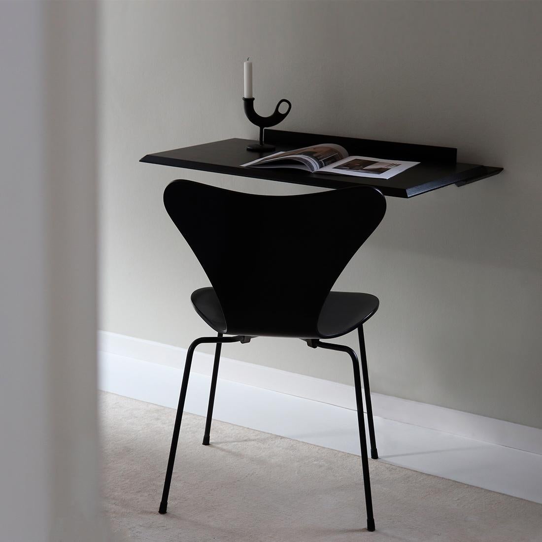 Contemporary Alada Floating Desk · Black For Sale