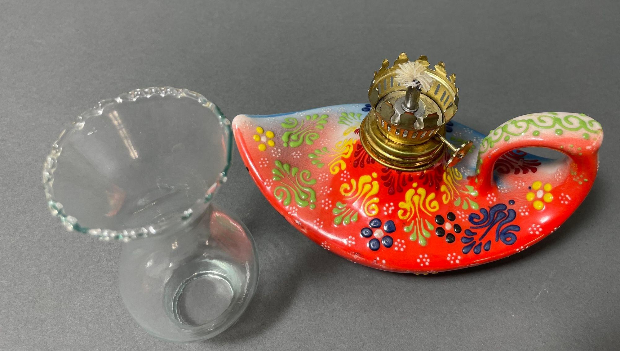 Aladdin style handmade red ceramic Turkish oil lamp For Sale 1