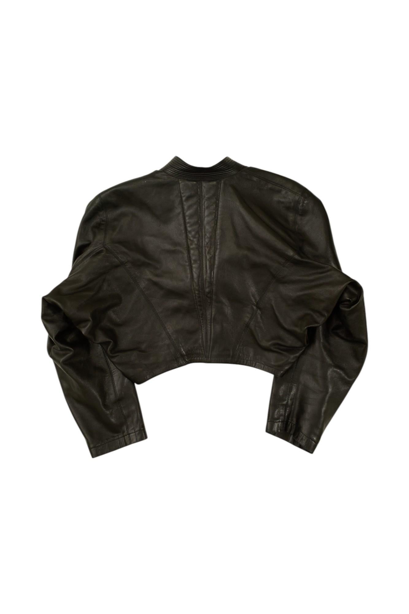 Alaiä 80s Leather Bomber and Skirt Set in vendita 12