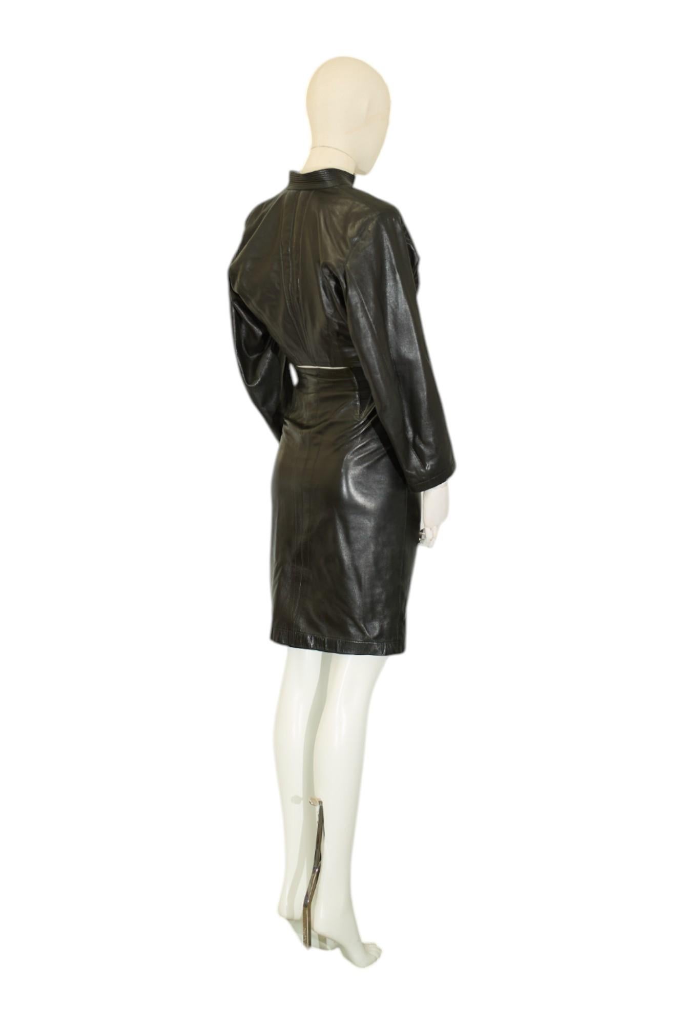 Donna Alaiä 80s Leather Bomber and Skirt Set in vendita