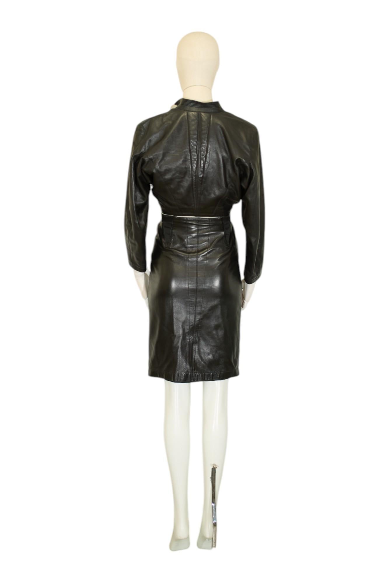Alaiä 80s Leather Bomber and Skirt Set in vendita 1
