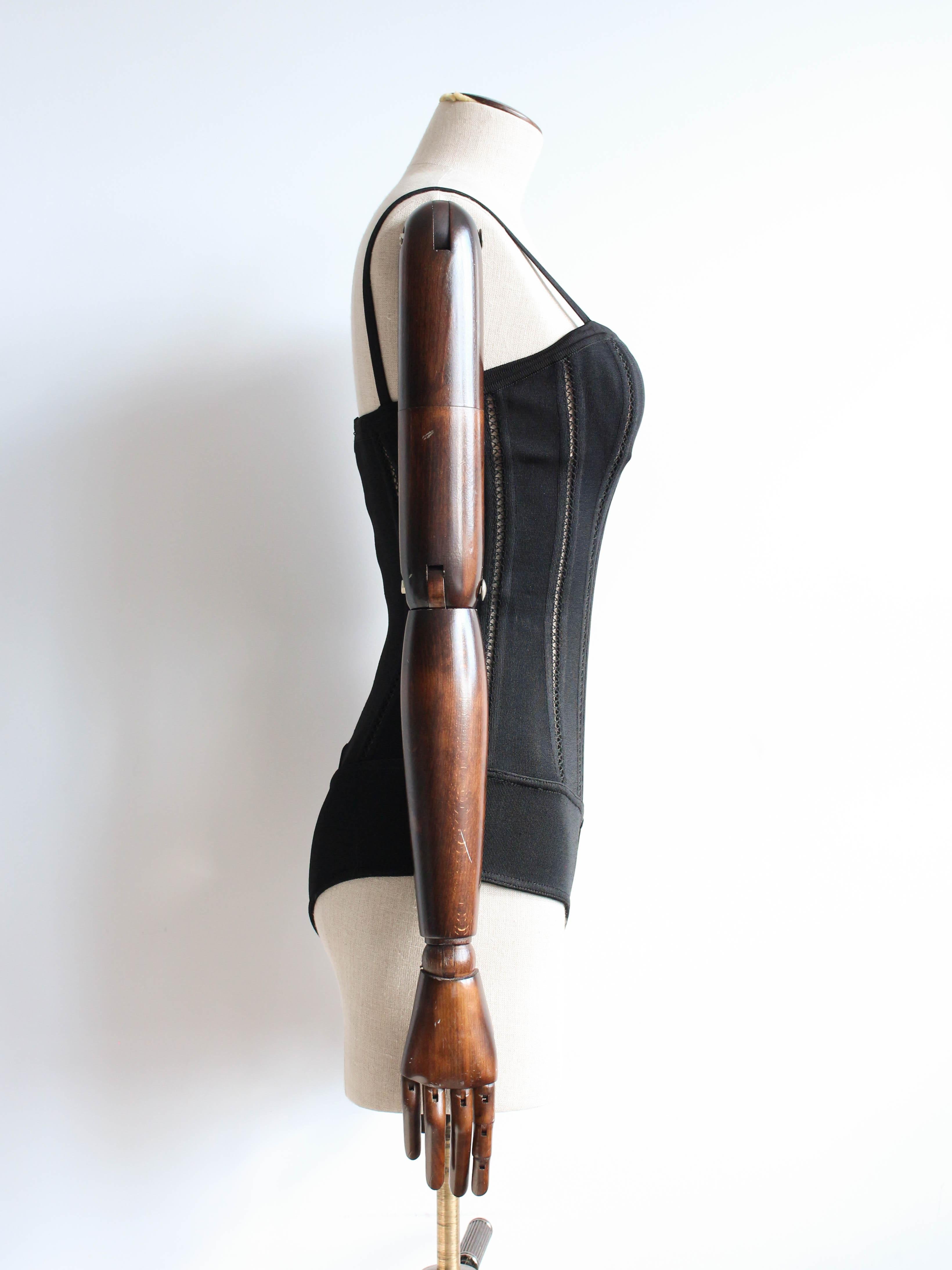 Alaïa Autumn/Winter 1991 Runway Christy Turlington Black Corset Bodysuit For Sale 1
