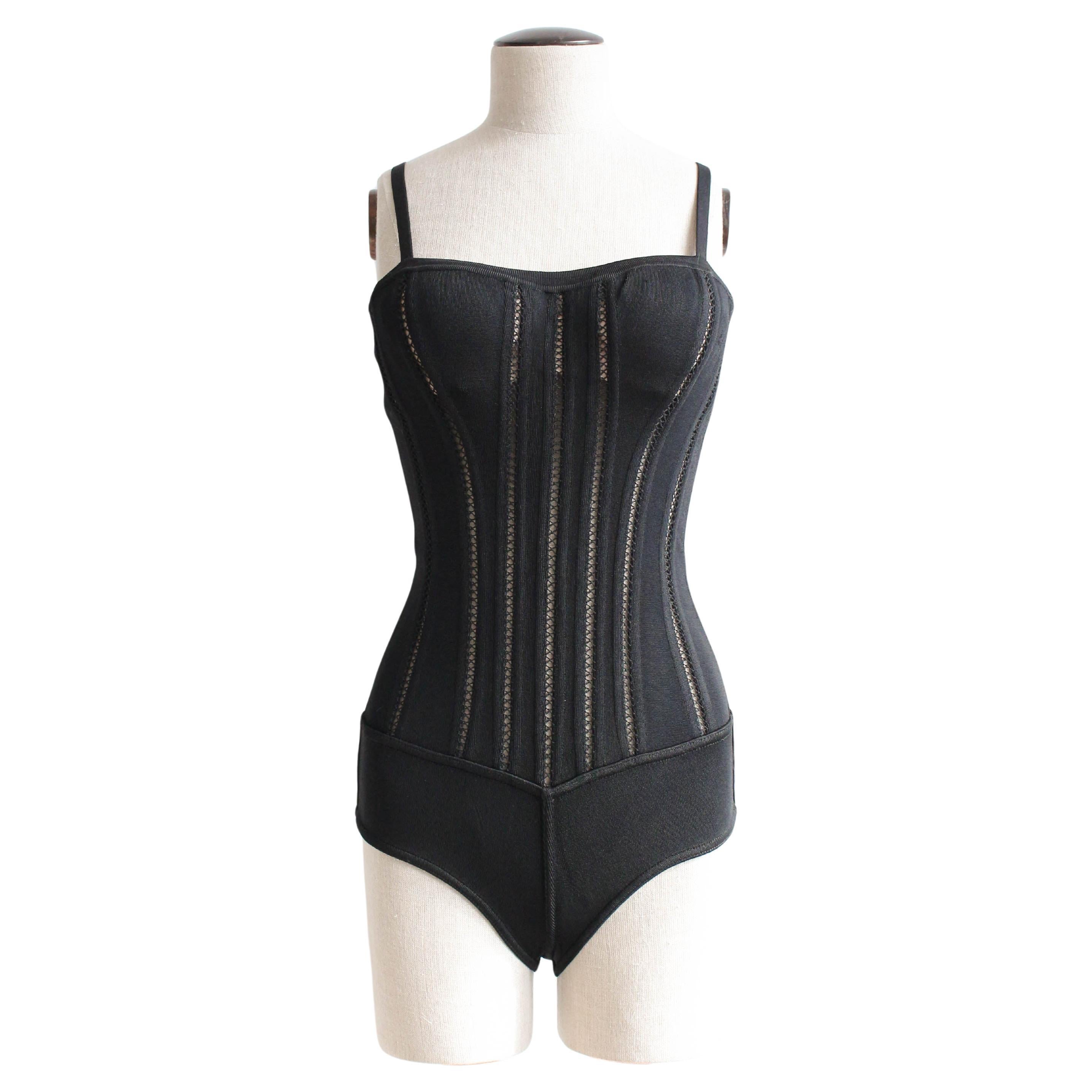Alaïa Autumn/Winter 1991 Runway Christy Turlington Black Corset Bodysuit For Sale