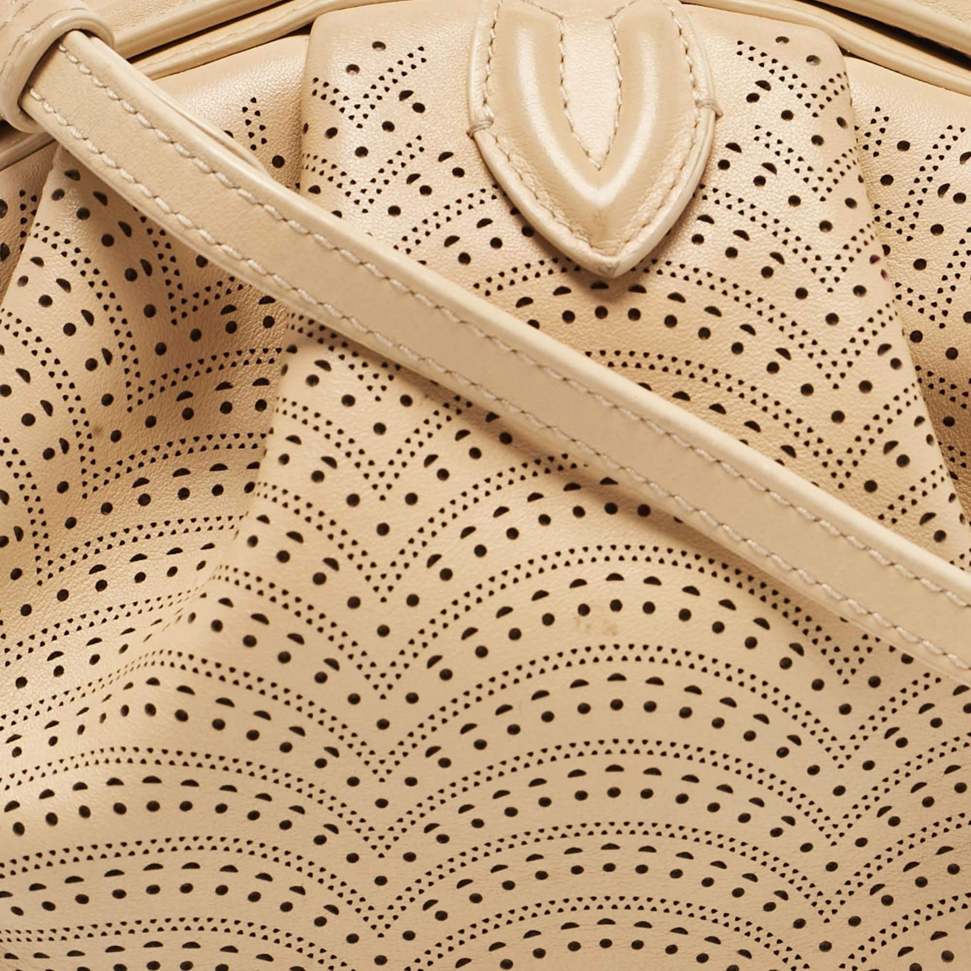Alaia Beige Lasercut Leather Samia Crossbody Bag 1