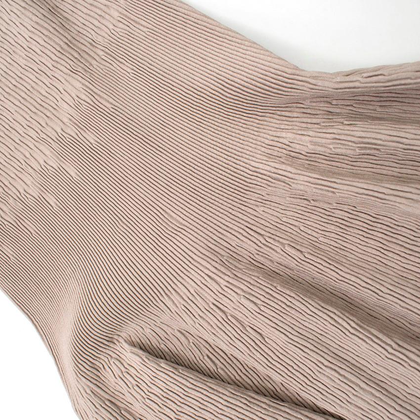 Alaia Beige Stretch Knit Dress US 6 In Good Condition For Sale In London, GB