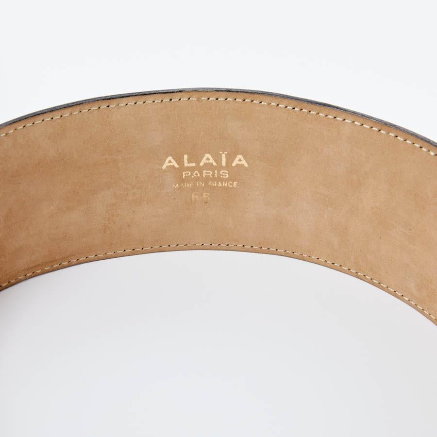 ALAIA Belt in Black Leather and White Shells 65 For Sale 1