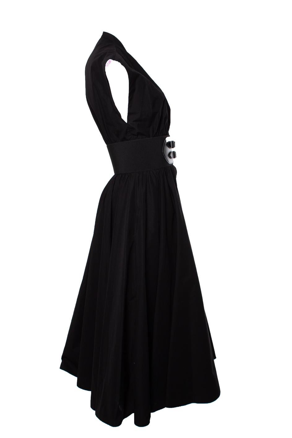 Alaia, Belted cotton midi poplin dress in black In Excellent Condition In AMSTERDAM, NL