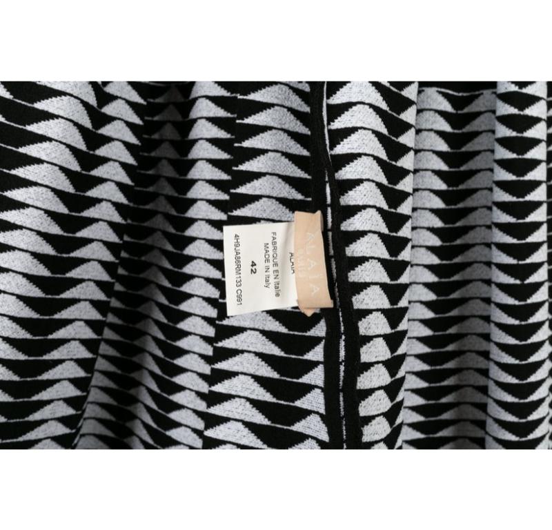 Alaïa Black and White Mesh Flared Skirt, 2014/2015 For Sale 5