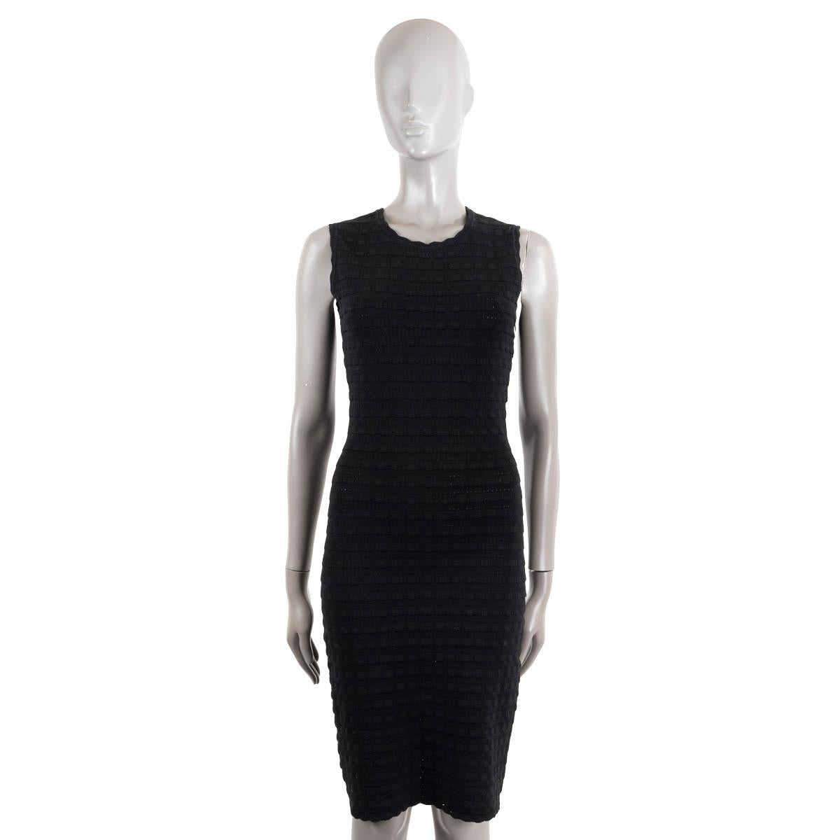 ALAIA black cotton blend SCALLOPED JACQUARD KNIT Dress XS In Excellent Condition For Sale In Zürich, CH