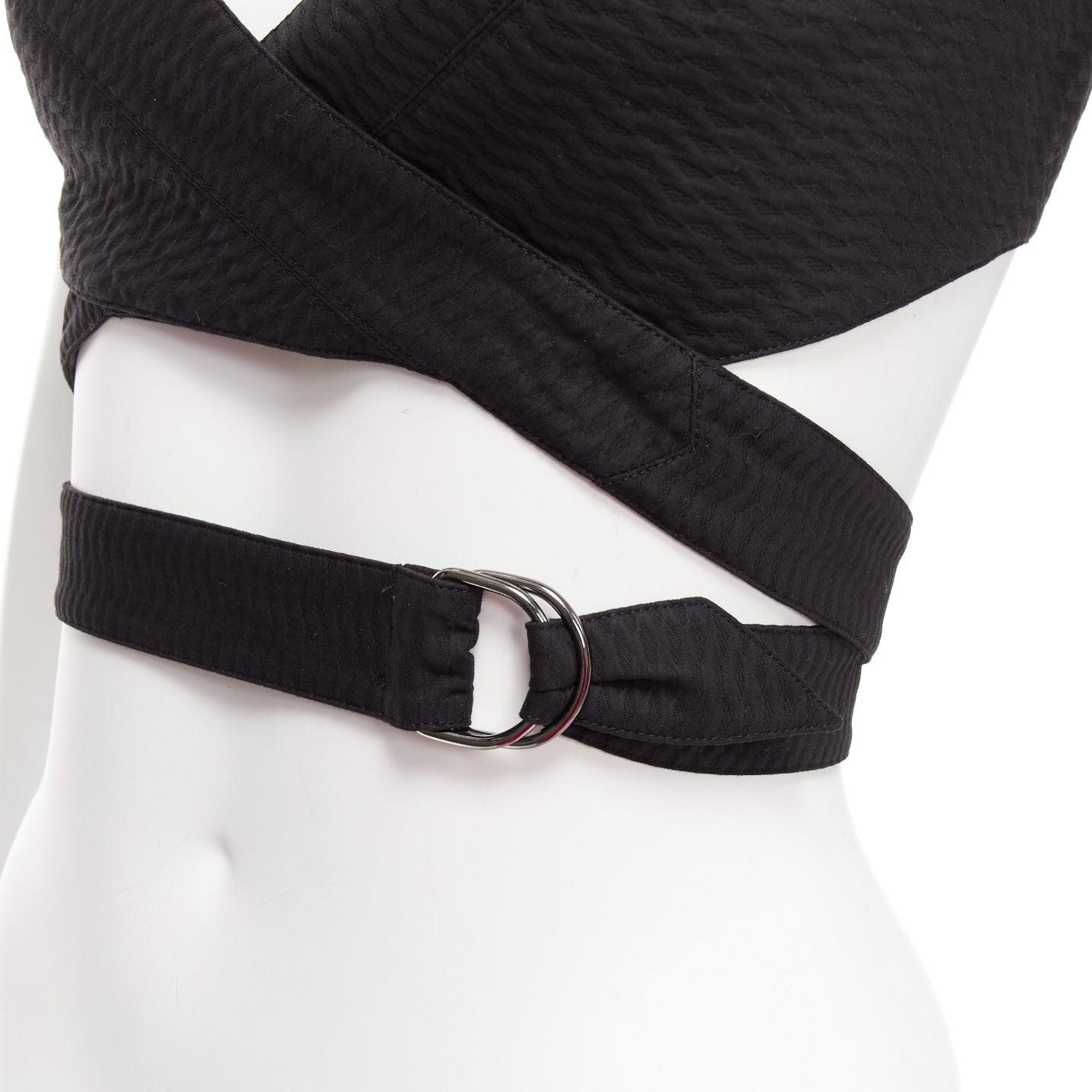 ALAIA black cotton textured jacquard wrap tie belt buckle crop top FR36 S
Reference: LNKO/A02396
Brand: Alaia
Material: Cotton
Color: Black, Silver
Pattern: Solid
Closure: Belt
Lining: Black Fabric
Made in: France

CONDITION:
Condition: Excellent,